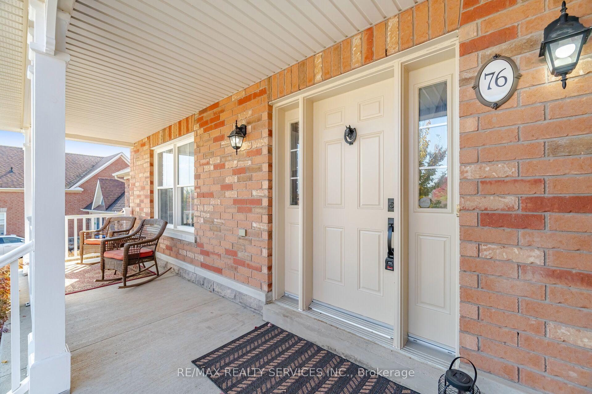 Photo 6 of 76 North Riverdale Drive, Caledon, Inglewood — HOMEH