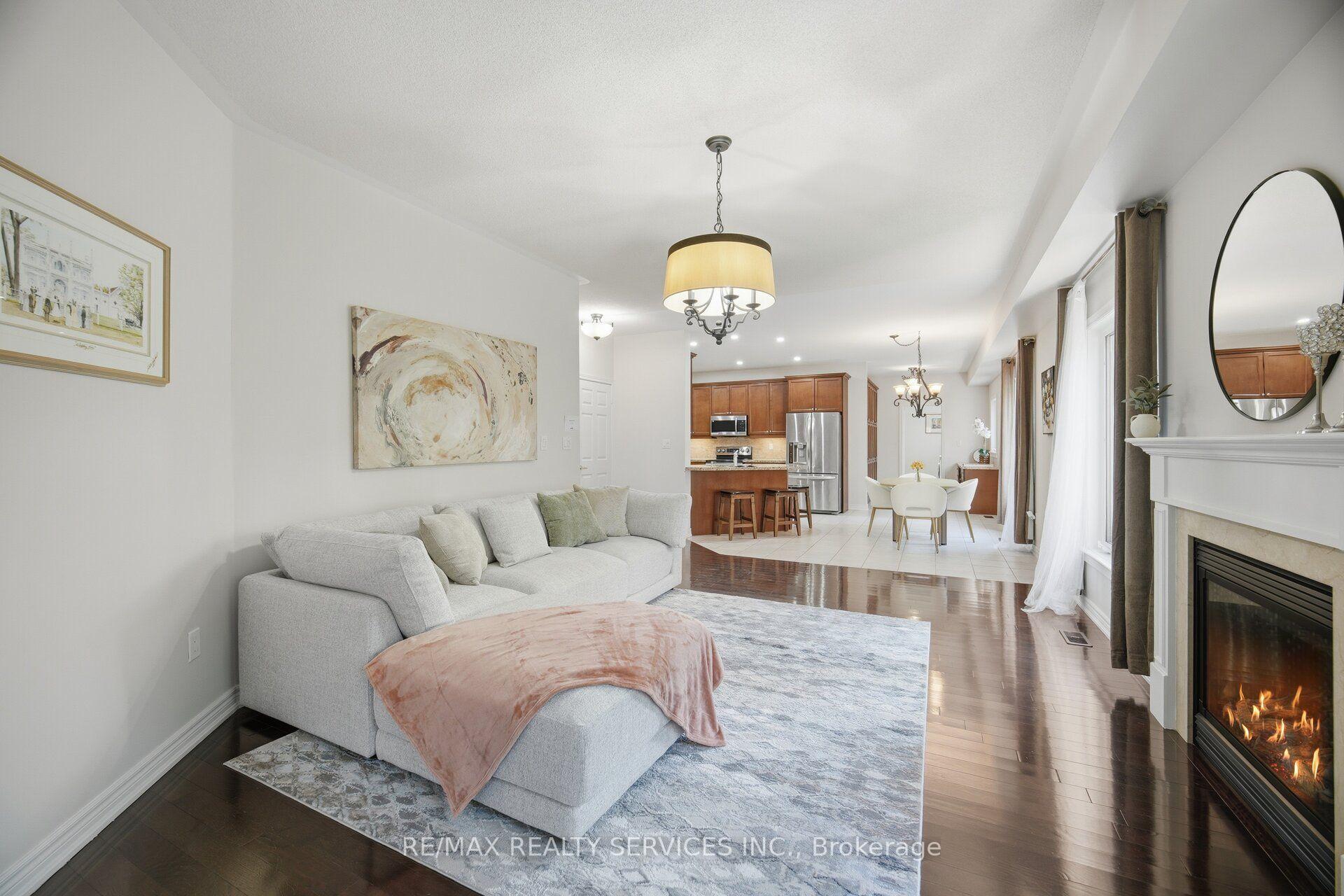 Photo 17 of 76 North Riverdale Drive, Caledon, Inglewood — HOMEH
