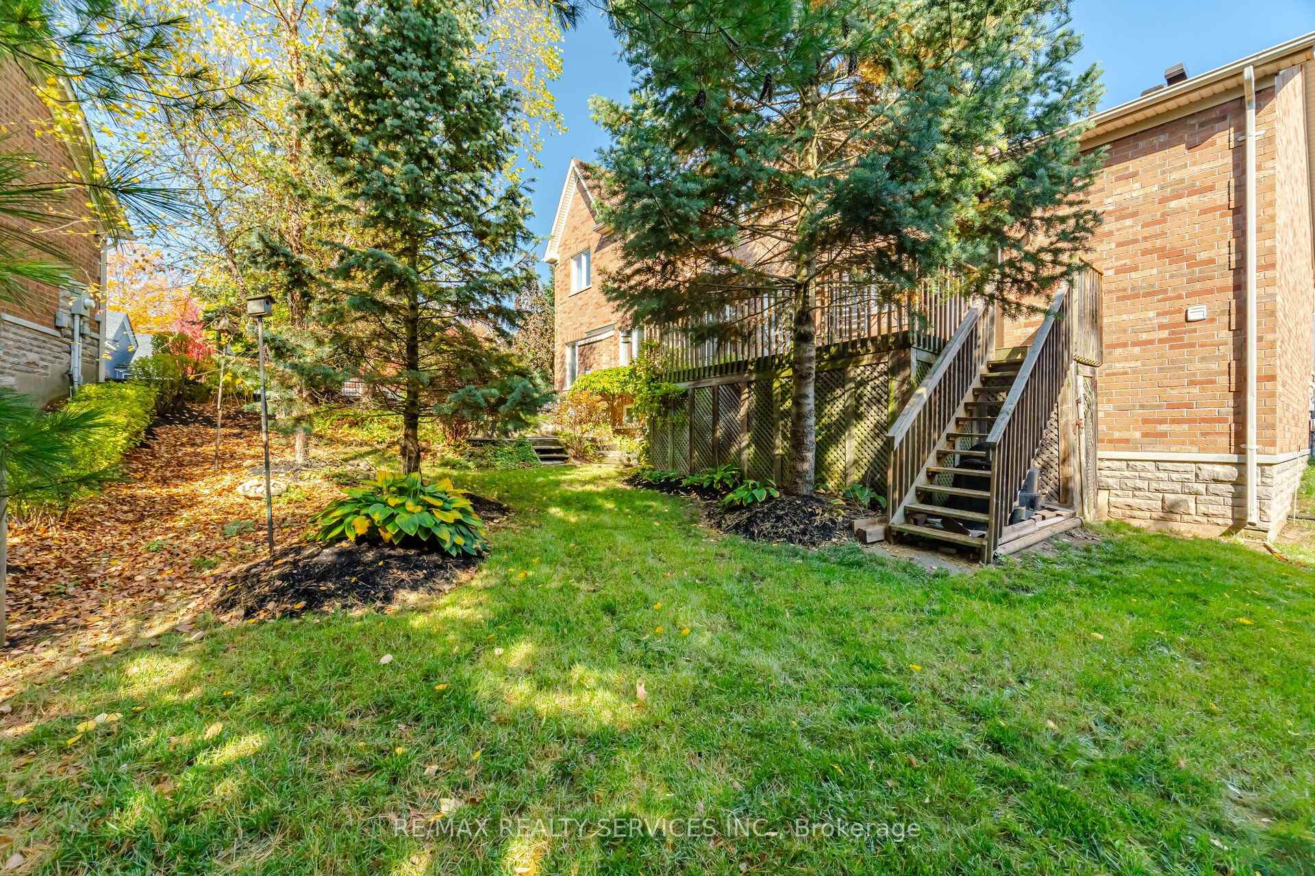 Photo 49 of 76 North Riverdale Drive, Caledon, Inglewood — HOMEH