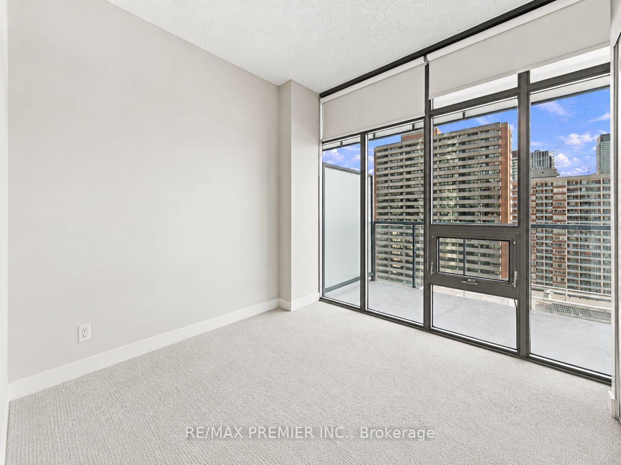Photo 26 of Unit 1405, 33 Charles Street E, Toronto, Church-Yonge Corridor — HOMEH