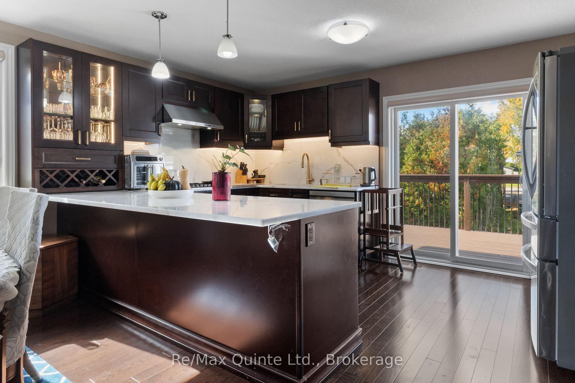 Photo 11 of Unit A, 110 Greenhill Lane, Belleville, Belleville Ward — HOMEH