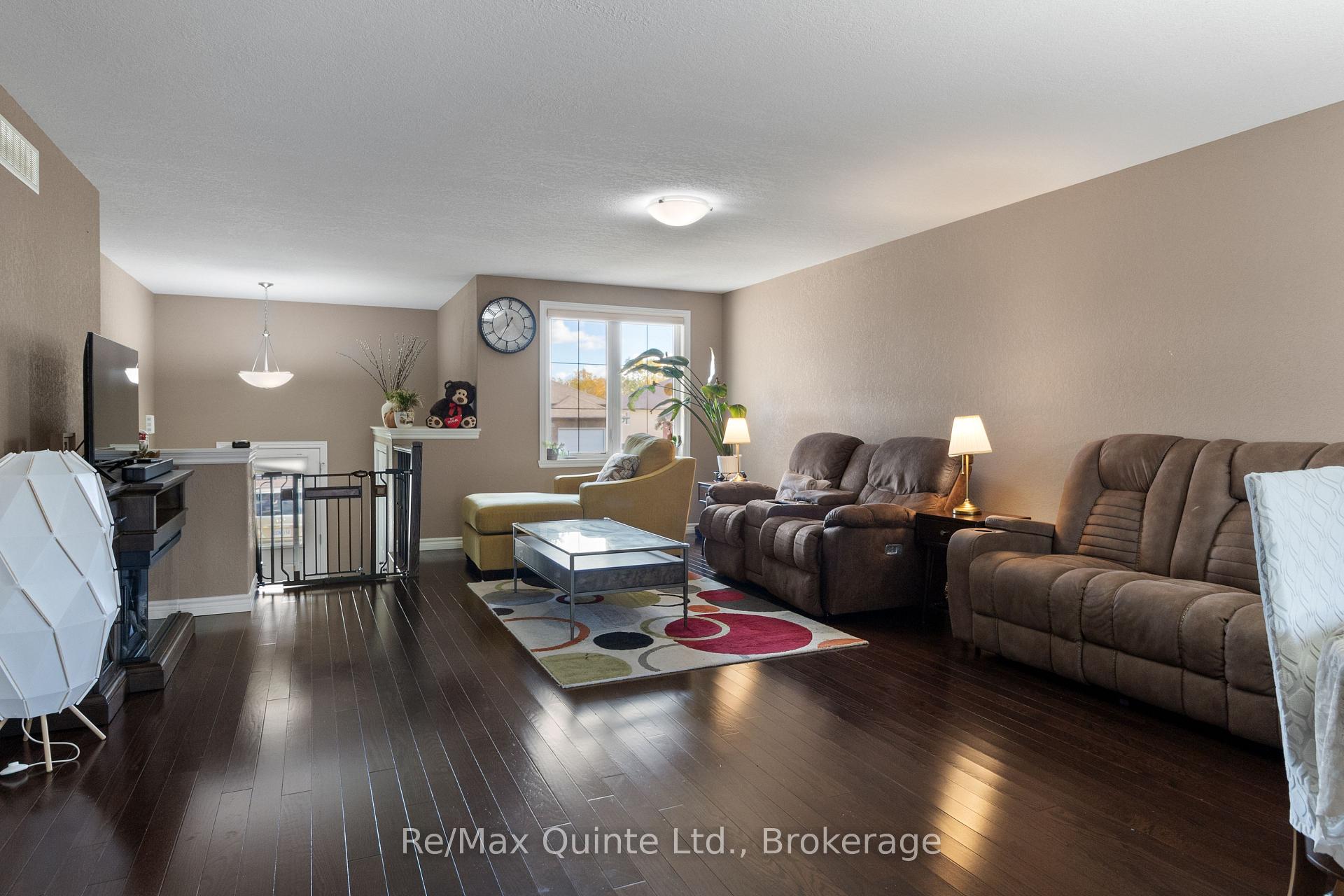 Photo 10 of Unit A, 110 Greenhill Lane, Belleville, Belleville Ward — HOMEH