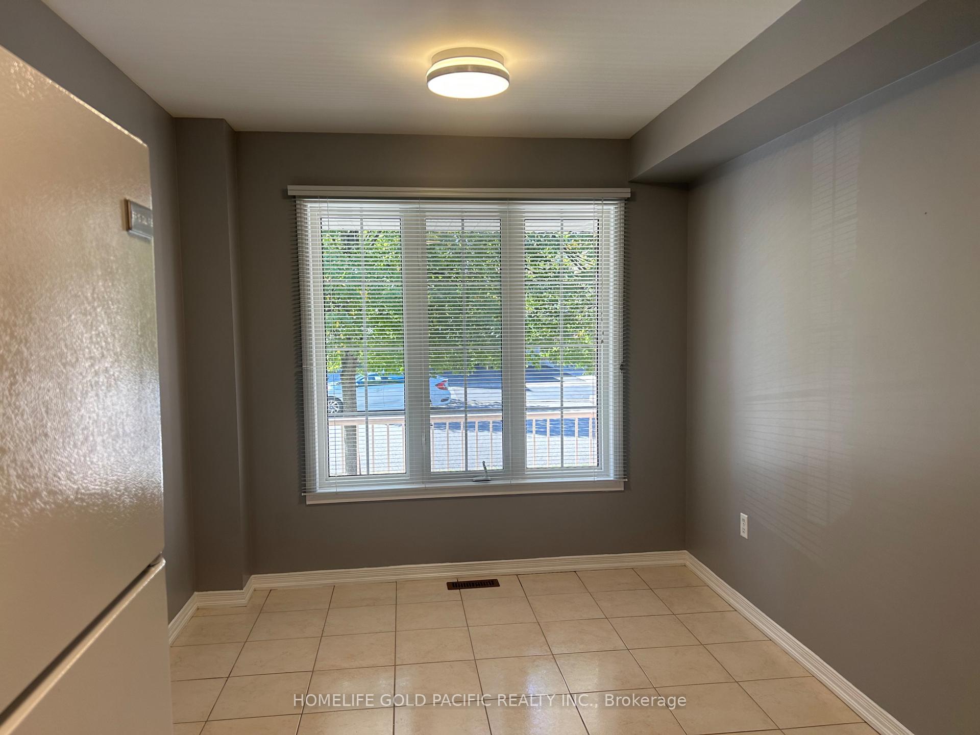 Photo 7 of 219 Hammersly Boulevard, Markham, Wismer — HOMEH