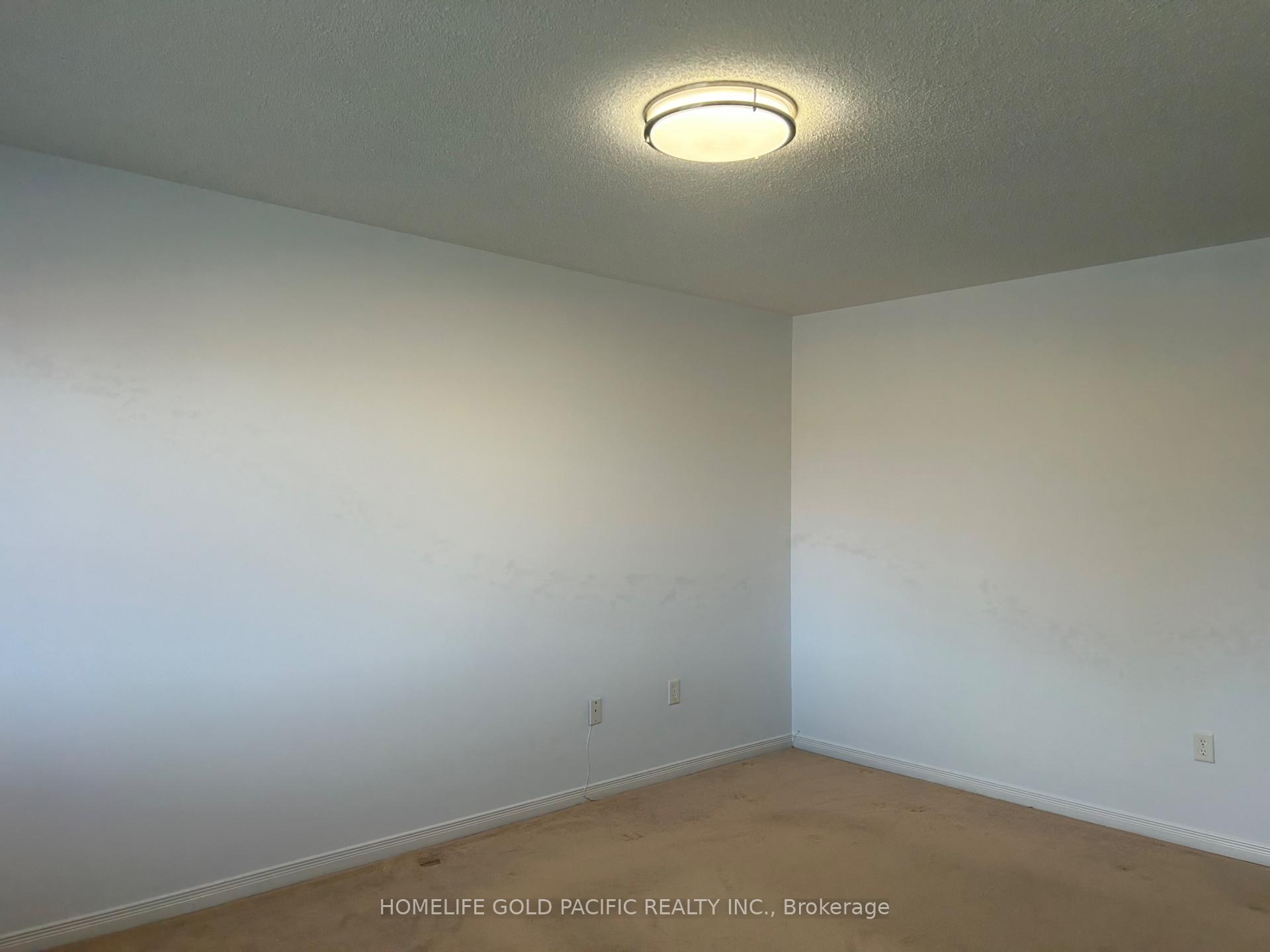 Photo 16 of 219 Hammersly Boulevard, Markham, Wismer — HOMEH