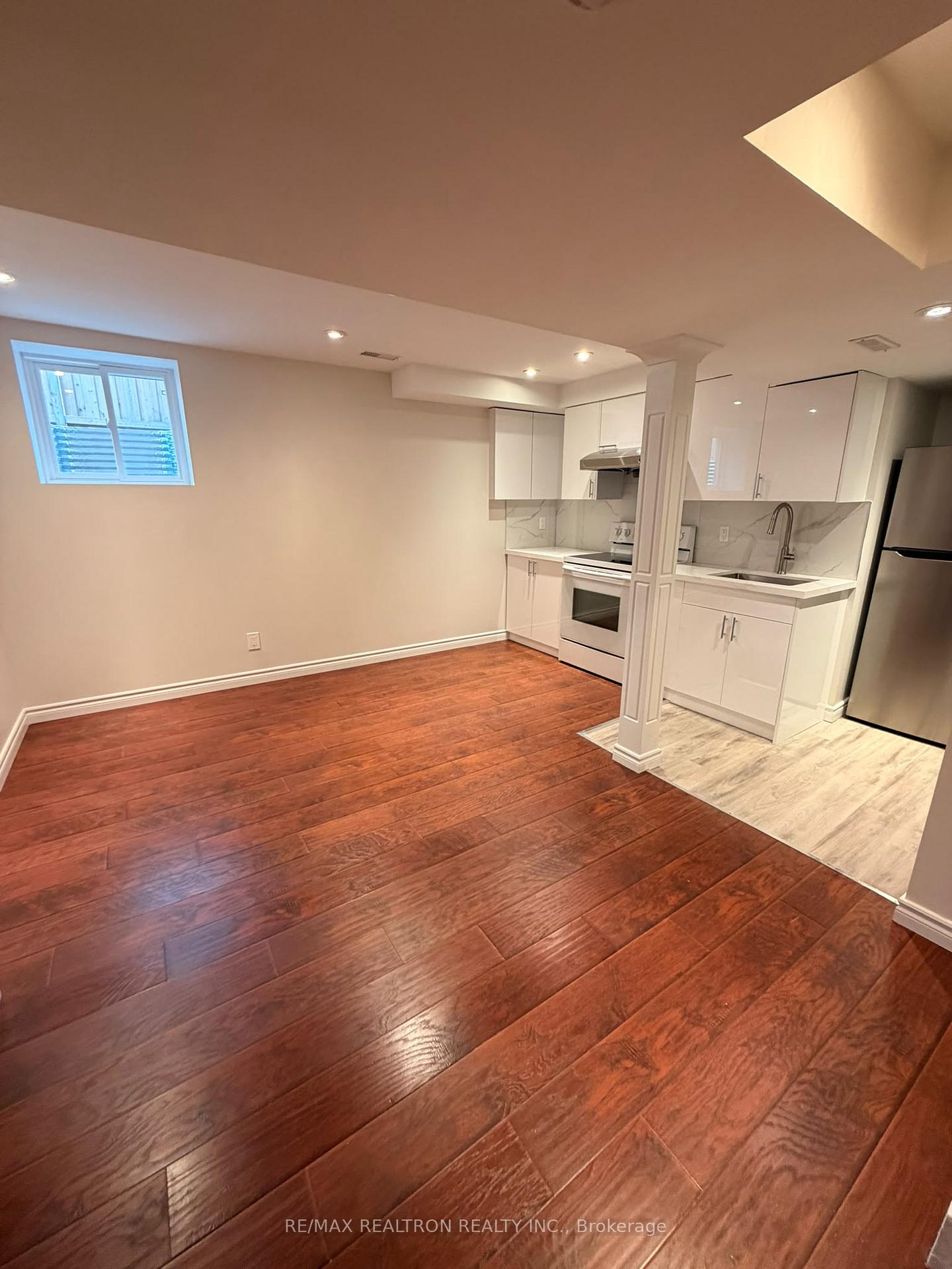 Photo 4 of 105 Chatfield Drive, Ajax, Central West — HOMEH