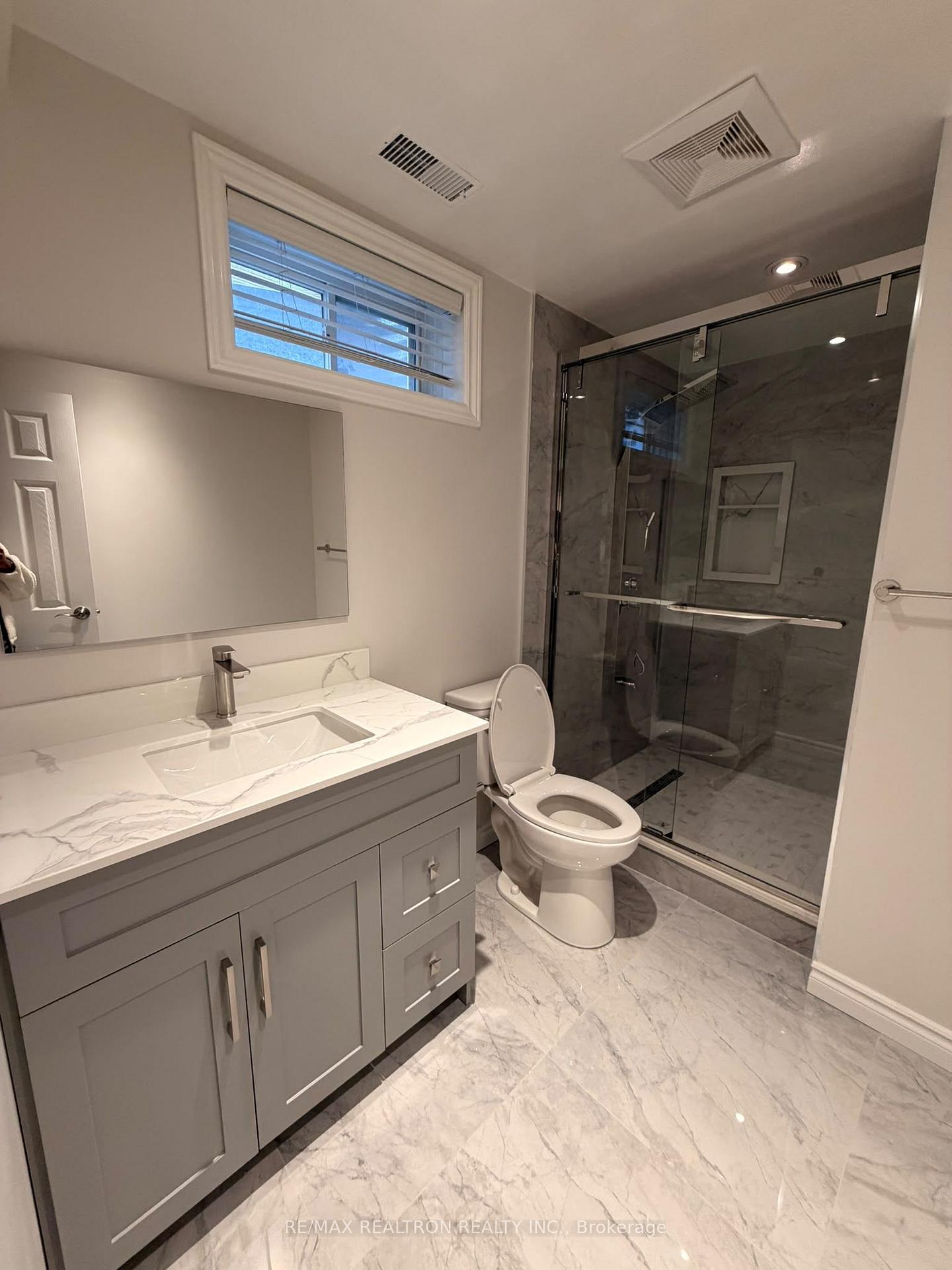 Photo 10 of 105 Chatfield Drive, Ajax, Central West — HOMEH