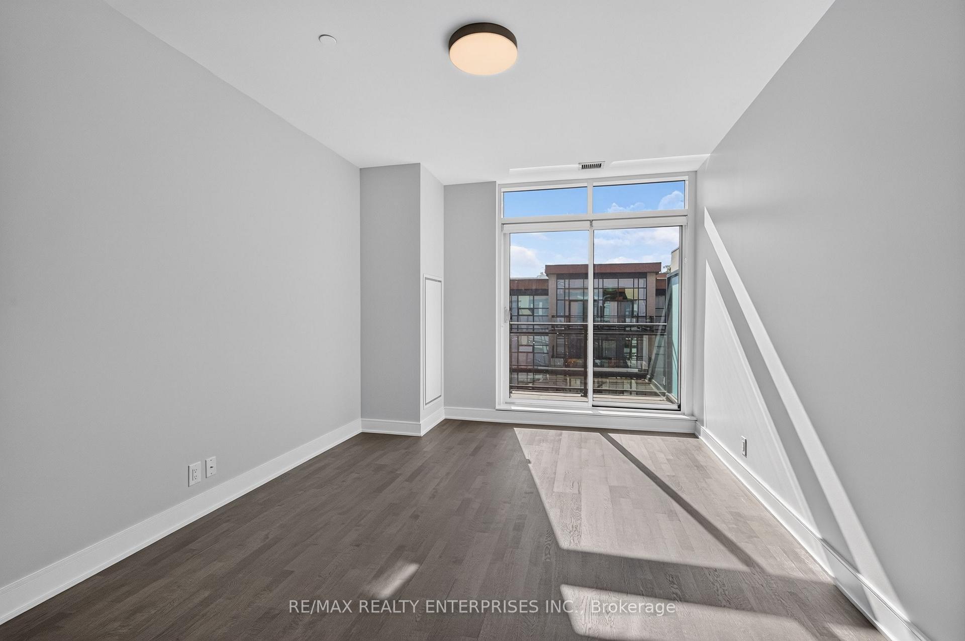 Photo 11 of Unit 457, 1575 Lakeshore Road W, Mississauga, Clarkson — HOMEH