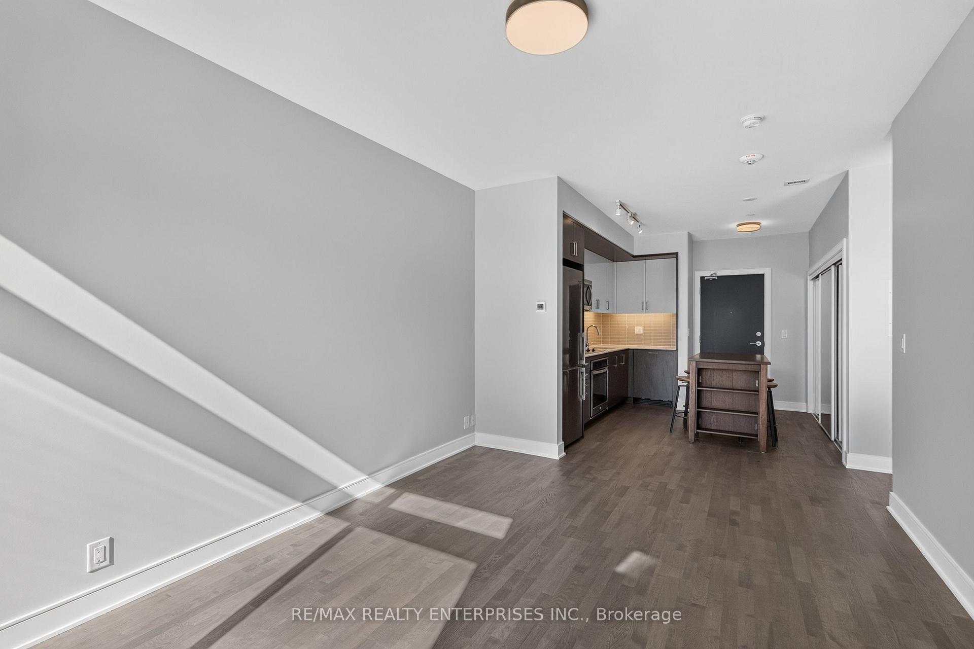 Photo 13 of Unit 457, 1575 Lakeshore Road W, Mississauga, Clarkson — HOMEH