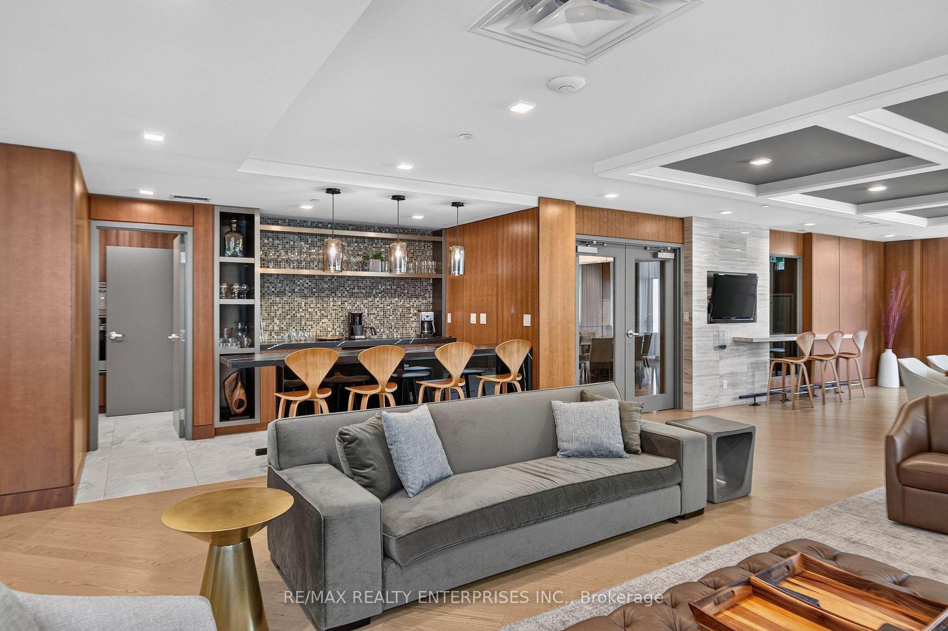Photo 35 of Unit 457, 1575 Lakeshore Road W, Mississauga, Clarkson — HOMEH