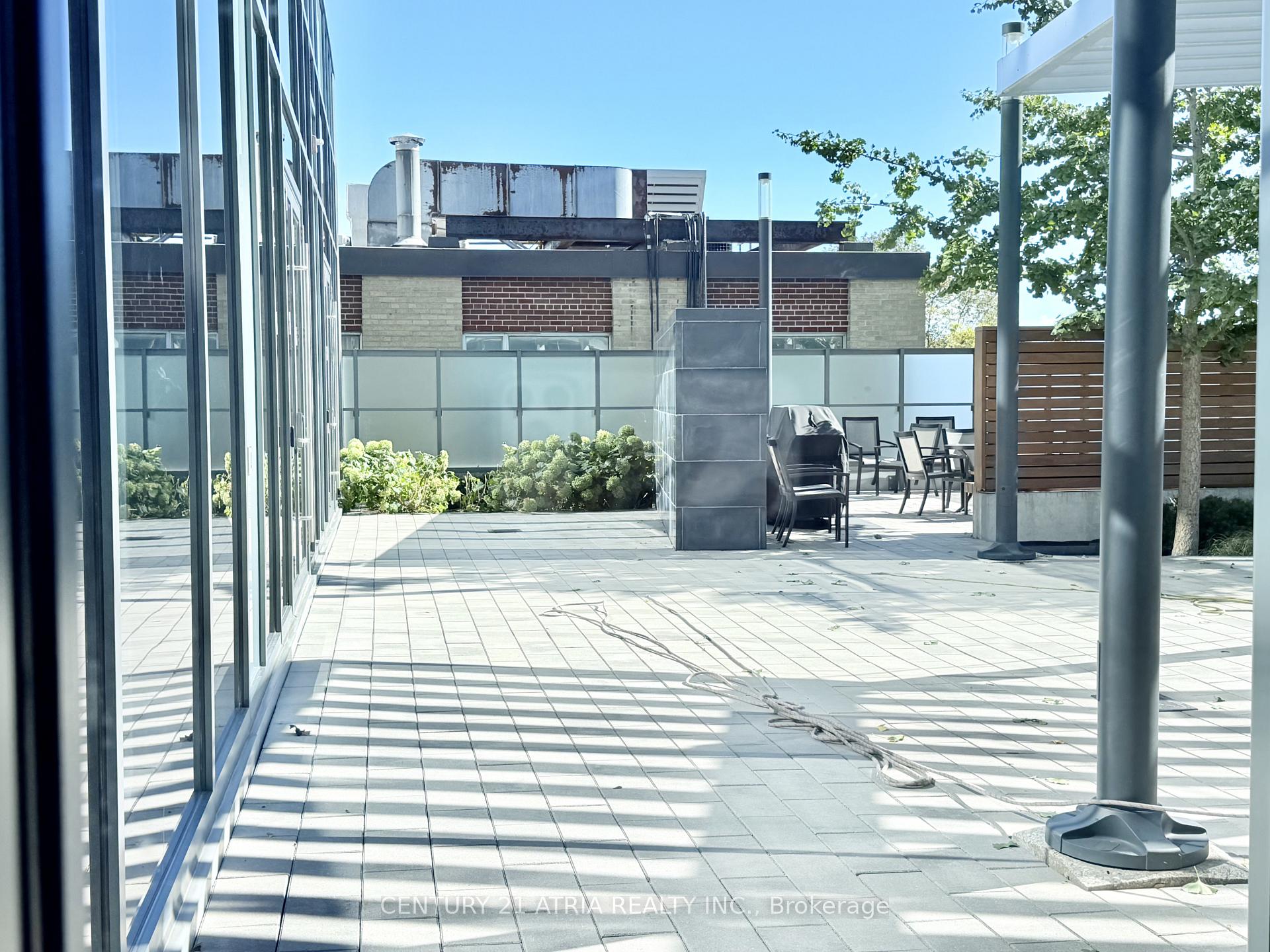 Photo 12 of Unit 512, 125 Redpath Avenue, Toronto, Mount Pleasant West — HOMEH