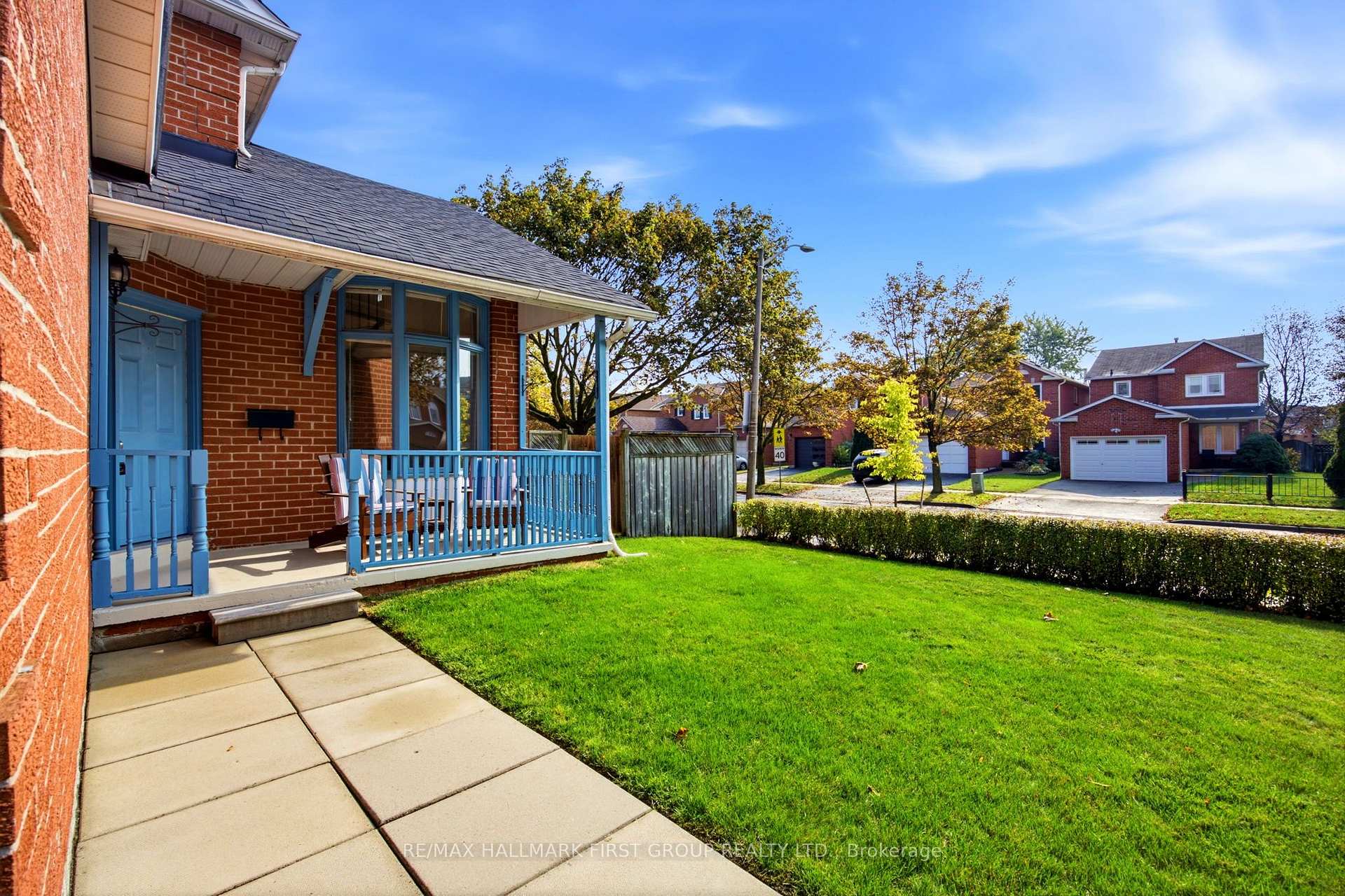 Photo 4 of 41 Pearce Drive, Ajax, Central West — HOMEH