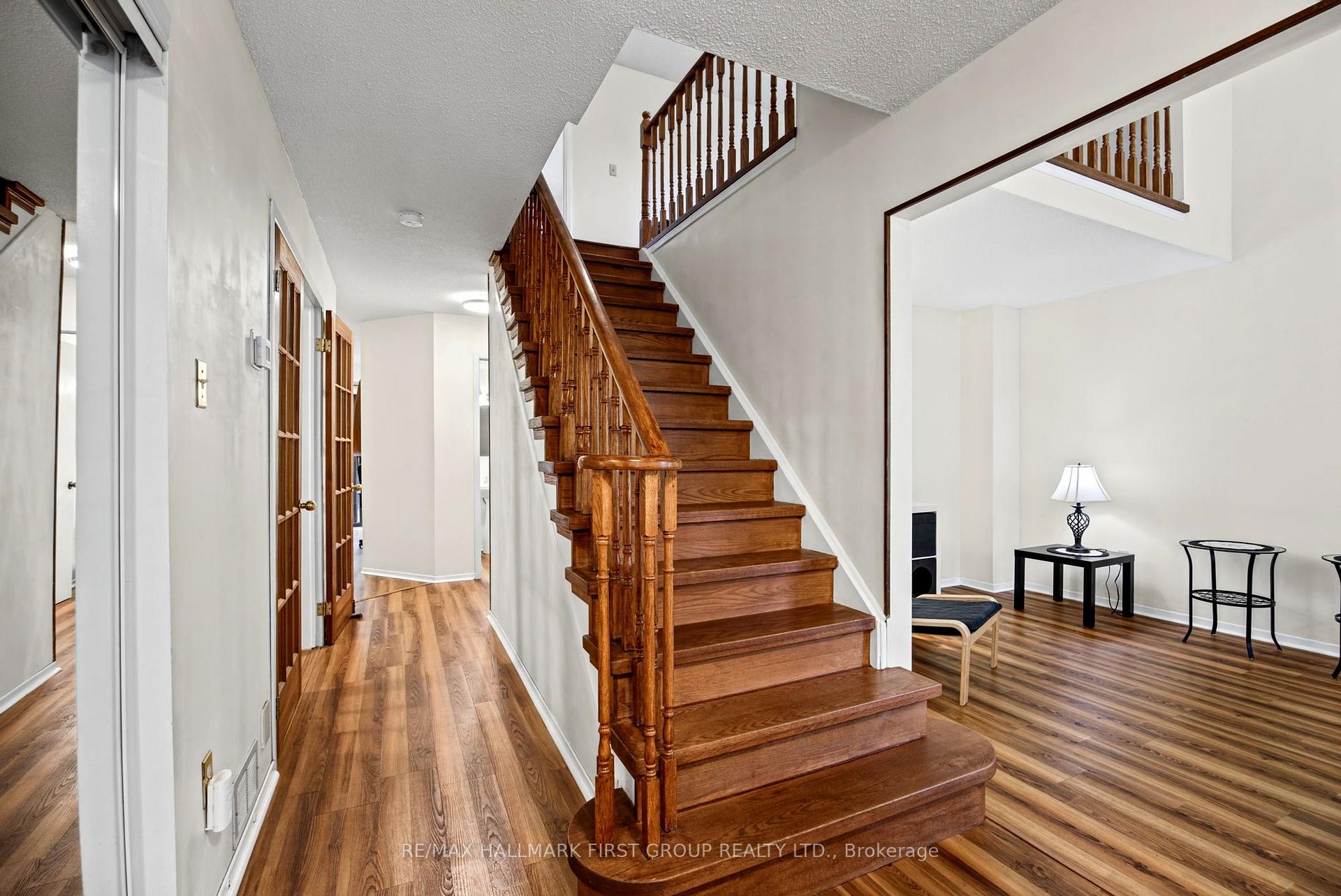 Photo 9 of 41 Pearce Drive, Ajax, Central West — HOMEH