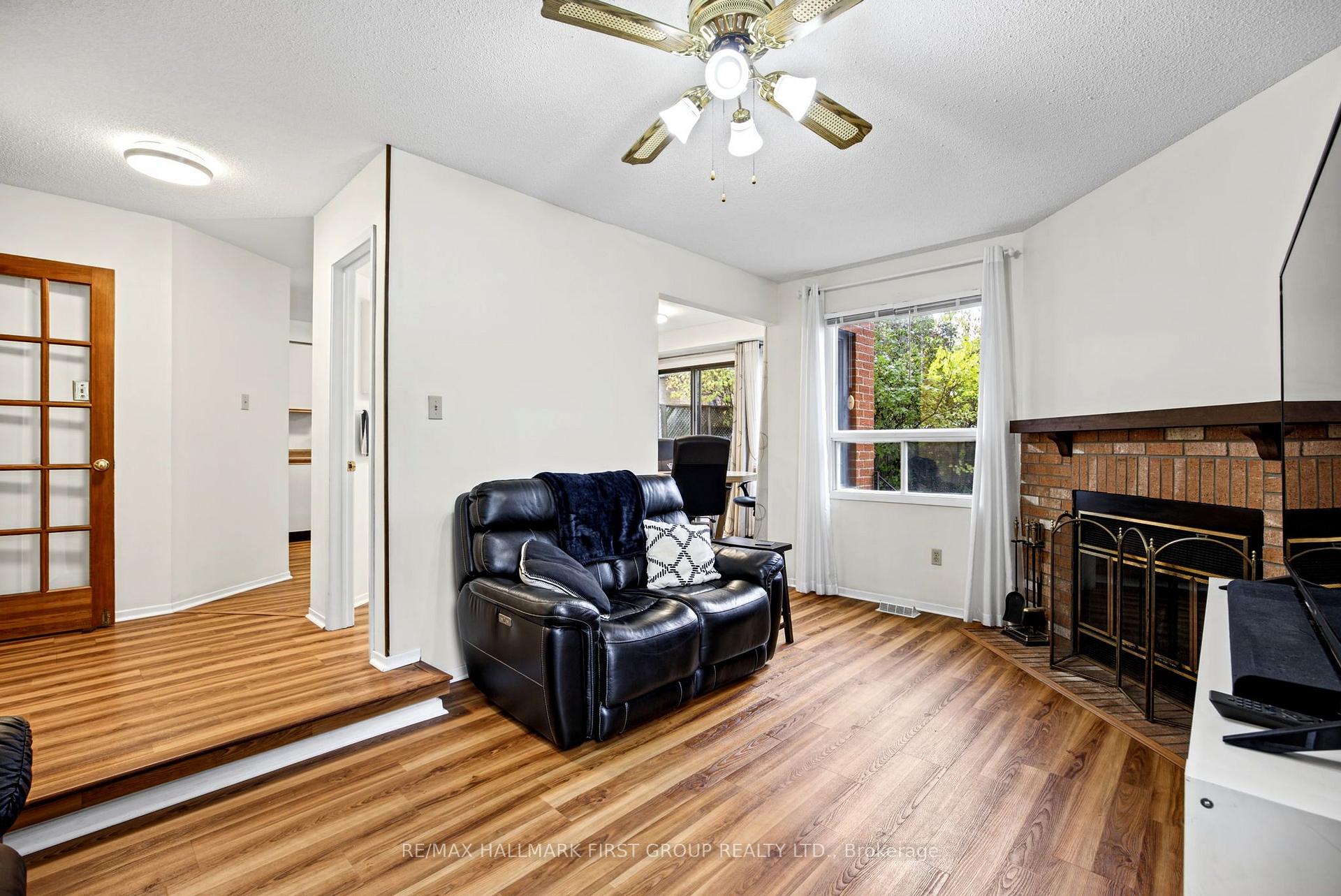 Photo 24 of 41 Pearce Drive, Ajax, Central West — HOMEH