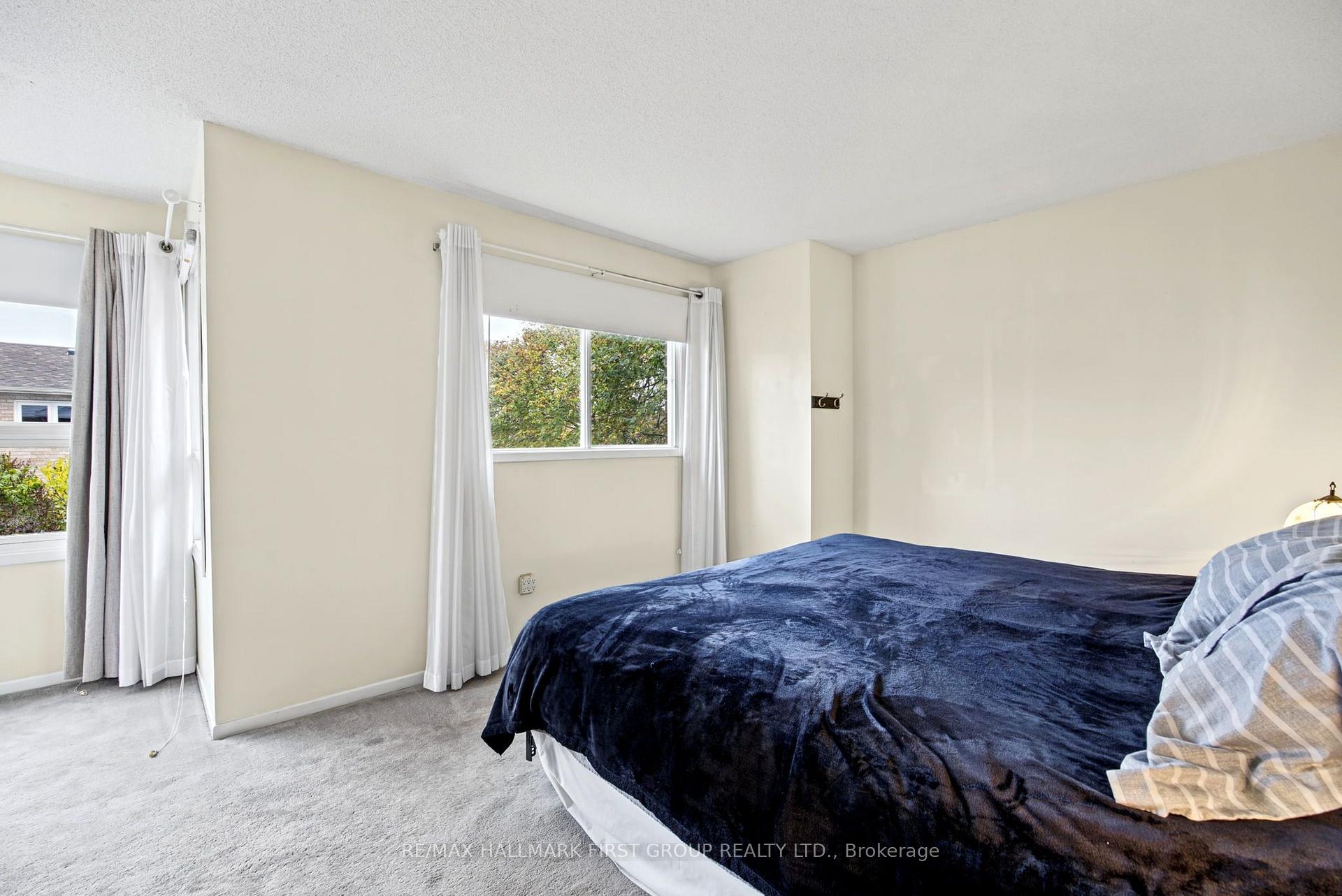 Photo 32 of 41 Pearce Drive, Ajax, Central West — HOMEH