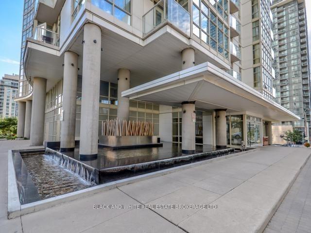 Photo of Unit 1501, 35 Mariner Terrace