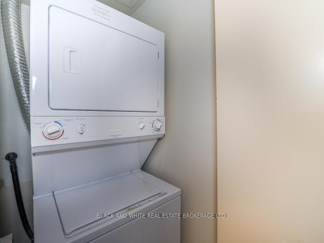 Photo 11 of Unit 1501, 35 Mariner Terrace, Toronto, Waterfront Communities — HOMEH