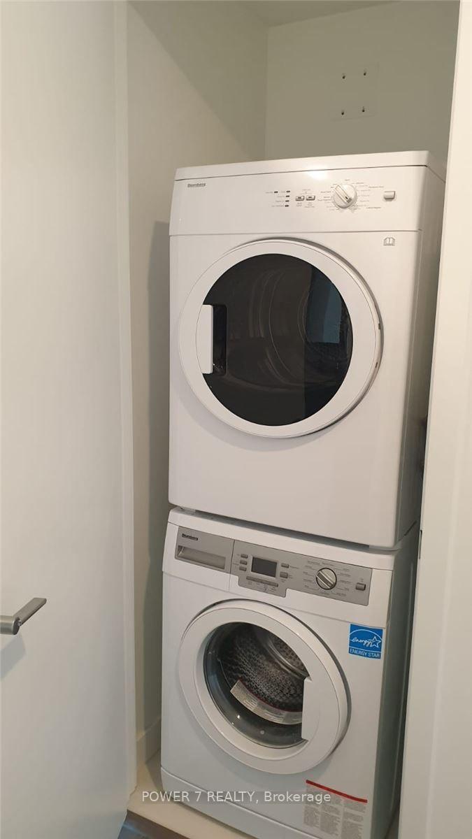 Photo 11 of Unit 3909, 115 Blue Jays Way, Toronto, Waterfront Communities — HOMEH