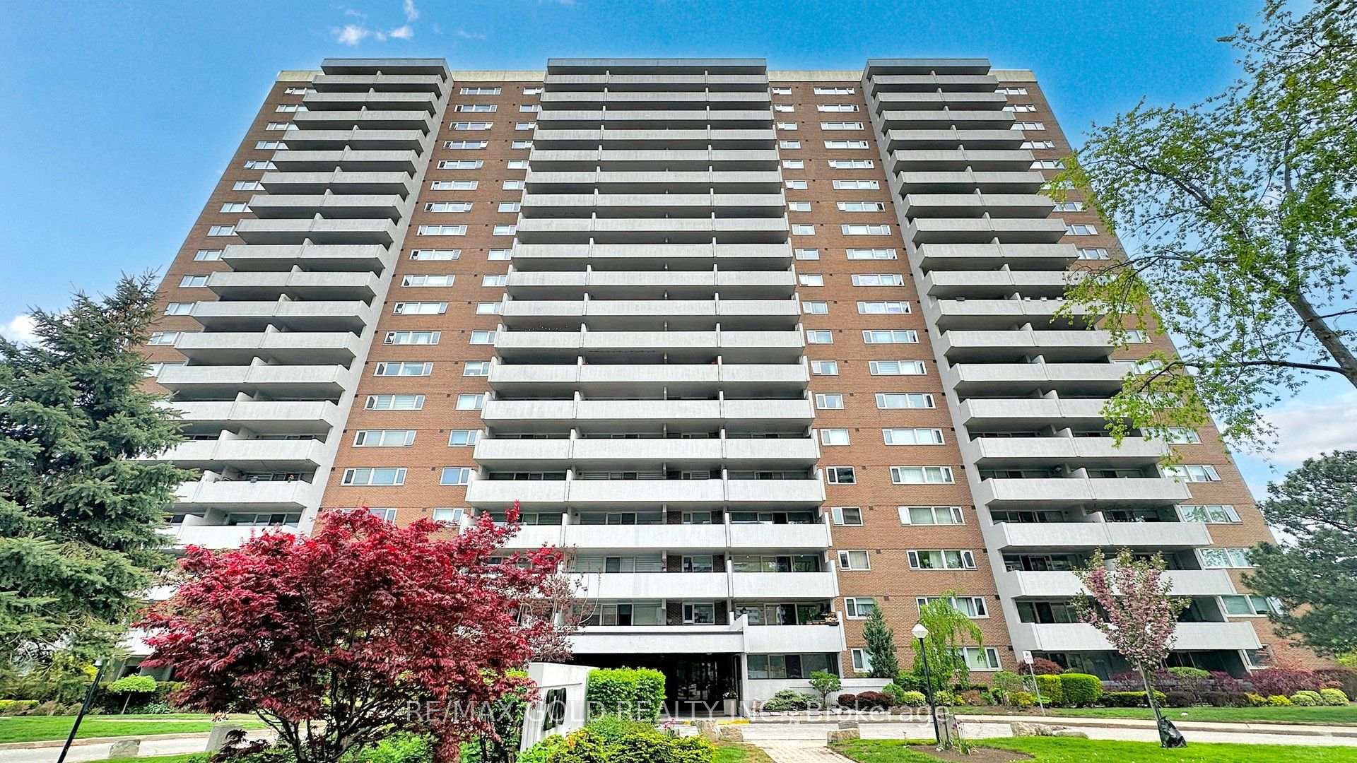 Photo 7 of Unit 1504, 270 Scarlett Road, Toronto, Rockcliffe-Smythe — HOMEH