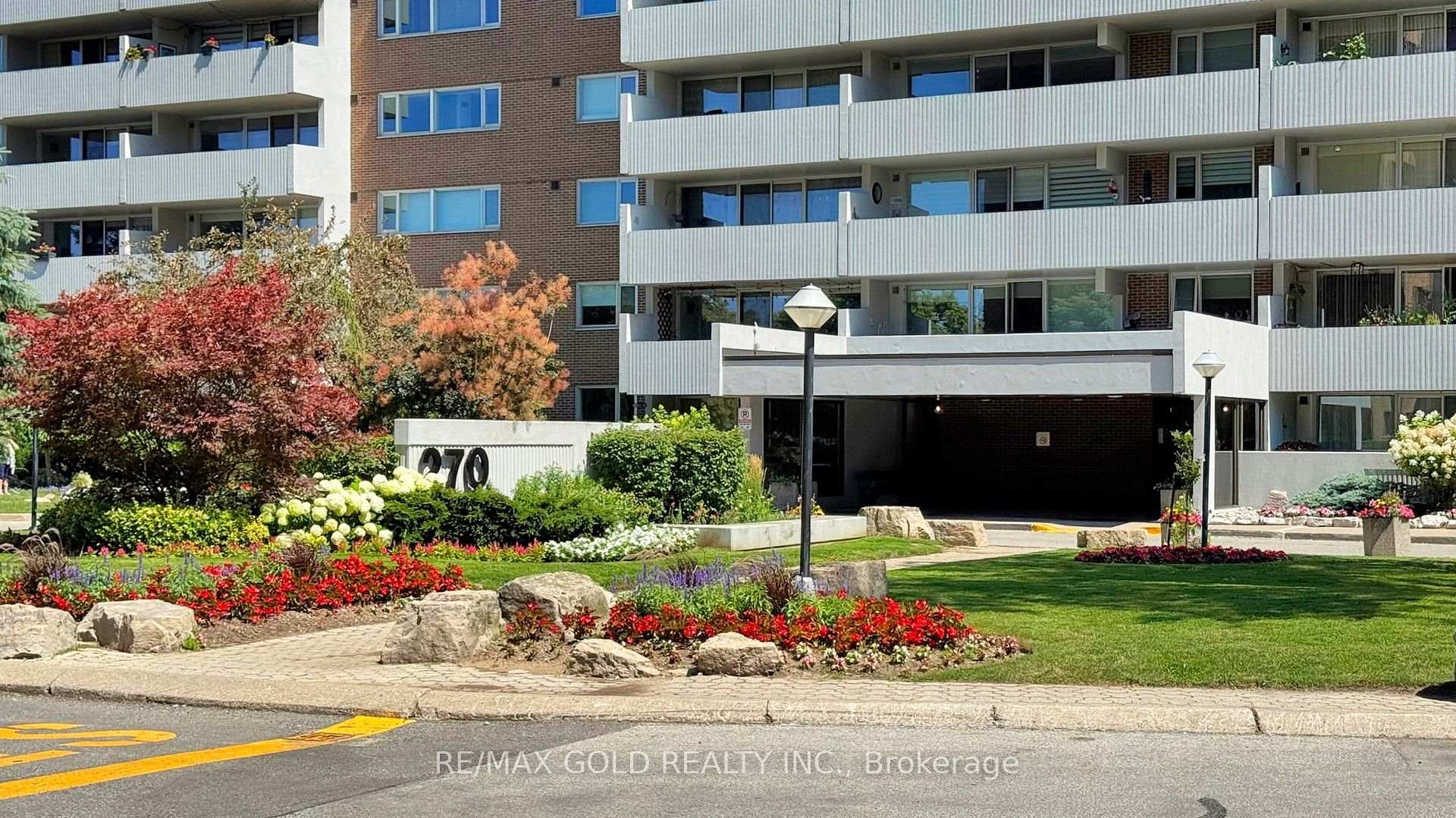 Photo 11 of Unit 1504, 270 Scarlett Road, Toronto, Rockcliffe-Smythe — HOMEH