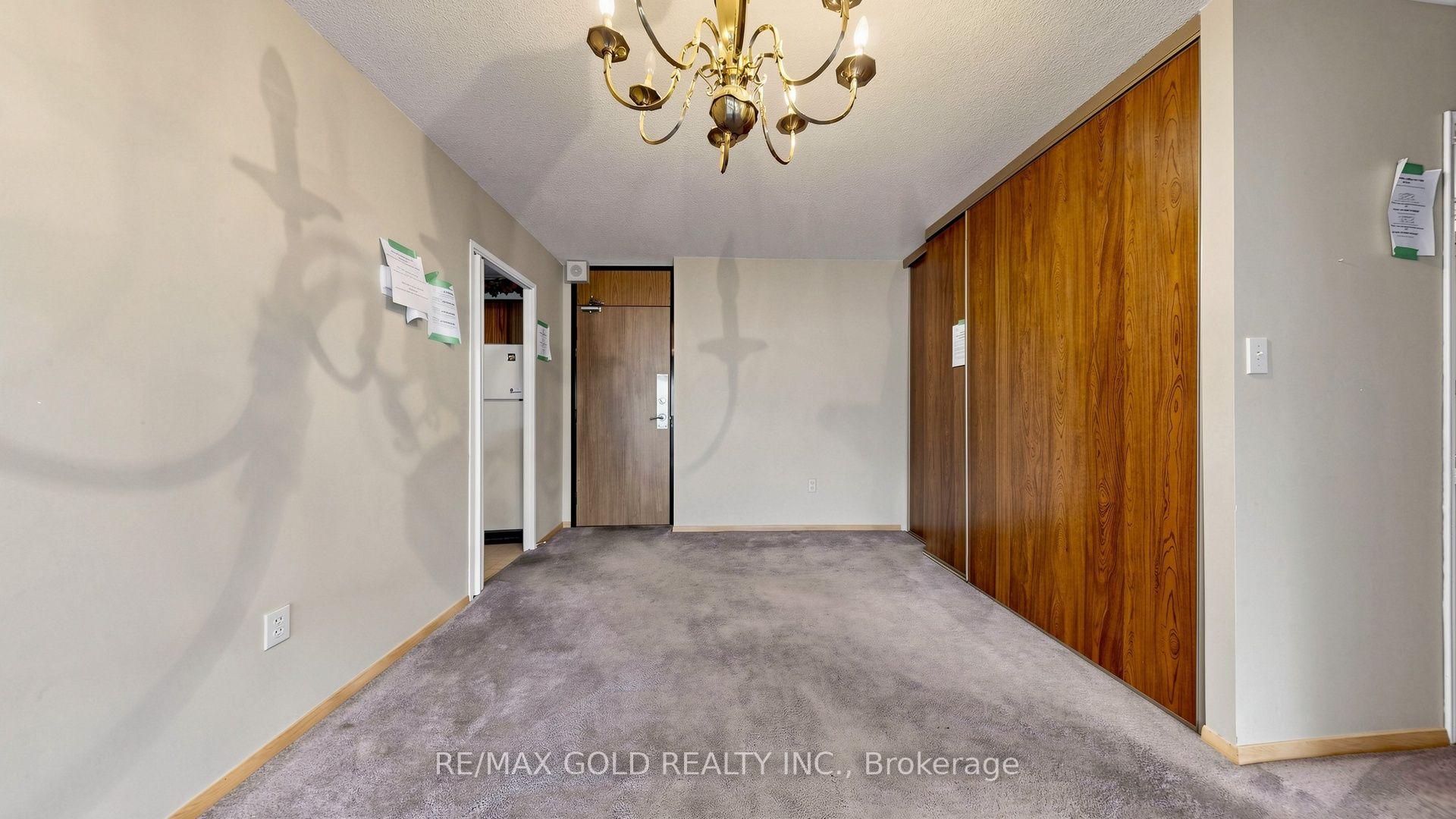 Photo 24 of Unit 1504, 270 Scarlett Road, Toronto, Rockcliffe-Smythe — HOMEH