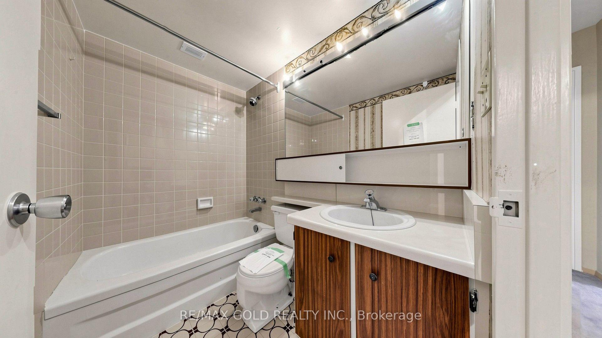 Photo 76 of Unit 1504, 270 Scarlett Road, Toronto, Rockcliffe-Smythe — HOMEH