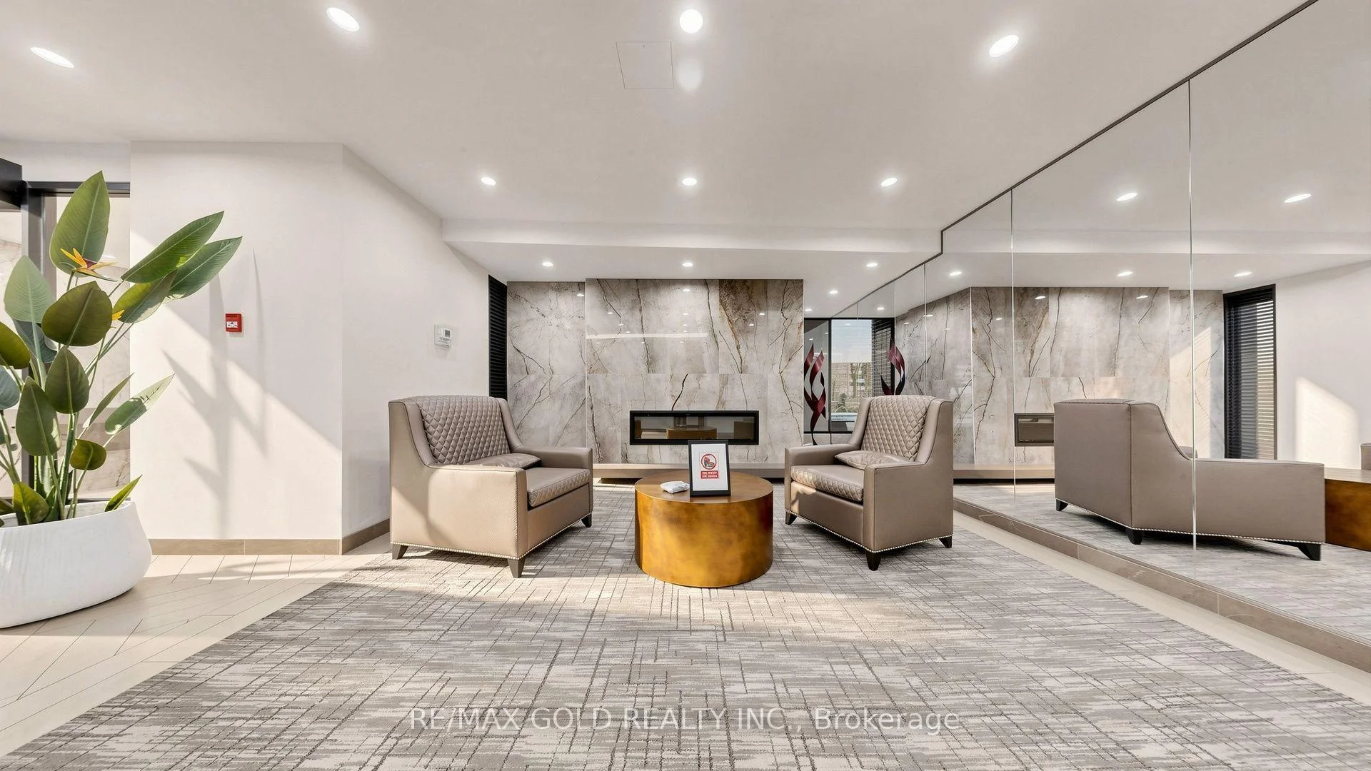 Photo 14 of Unit 1504, 270 Scarlett Road, Toronto, Rockcliffe-Smythe — HOMEH