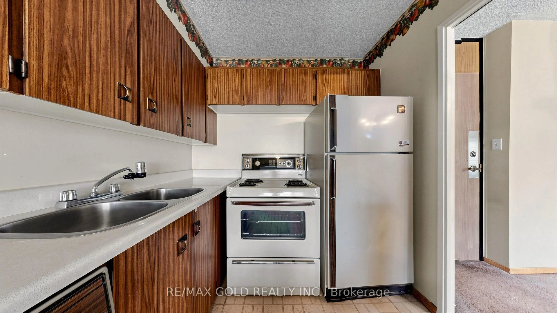 Photo 47 of Unit 1504, 270 Scarlett Road, Toronto, Rockcliffe-Smythe — HOMEH