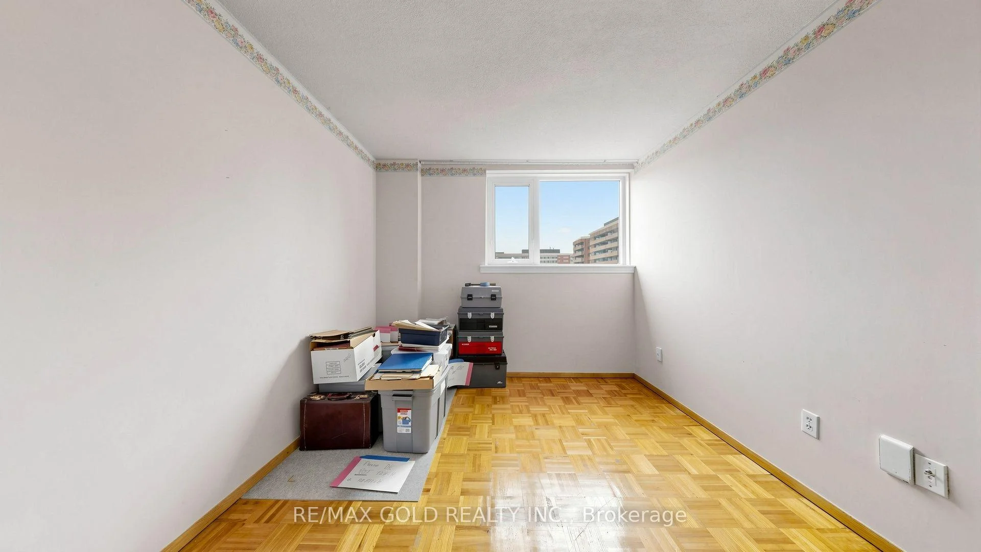 Photo 73 of Unit 1504, 270 Scarlett Road, Toronto, Rockcliffe-Smythe — HOMEH