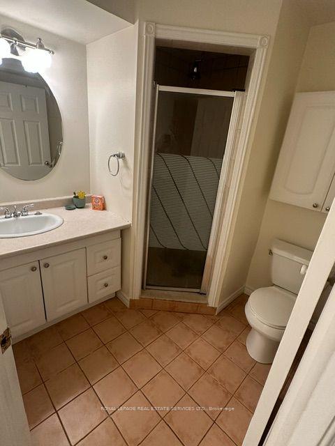 Photo of Unit Bsmt, 3453 Nutcracker Drive
