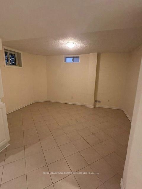 Photo 2 of Unit Bsmt, 3453 Nutcracker Drive, Mississauga, Lisgar — HOMEH