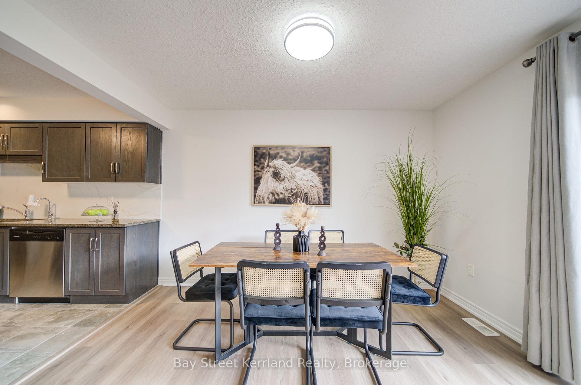 Photo 14 of 31 Marshall Drive, Guelph, Grange Road — HOMEH