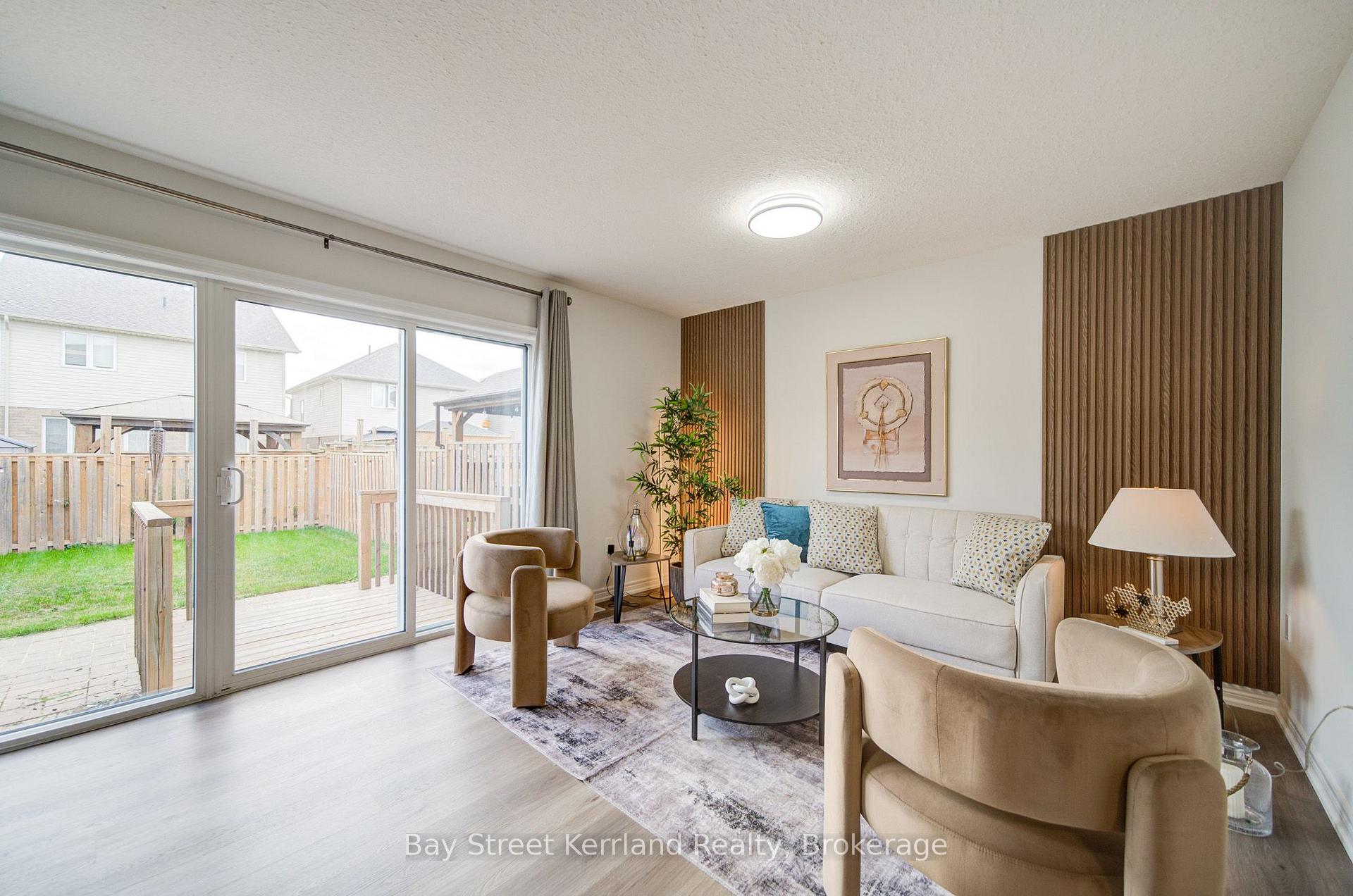 Photo 15 of 31 Marshall Drive, Guelph, Grange Road — HOMEH