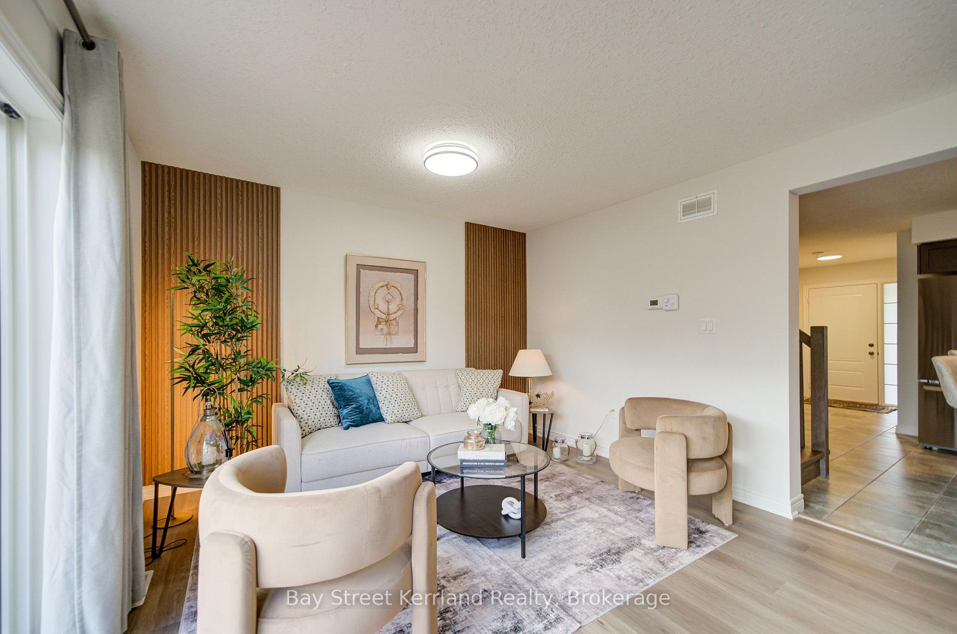 Photo 17 of 31 Marshall Drive, Guelph, Grange Road — HOMEH
