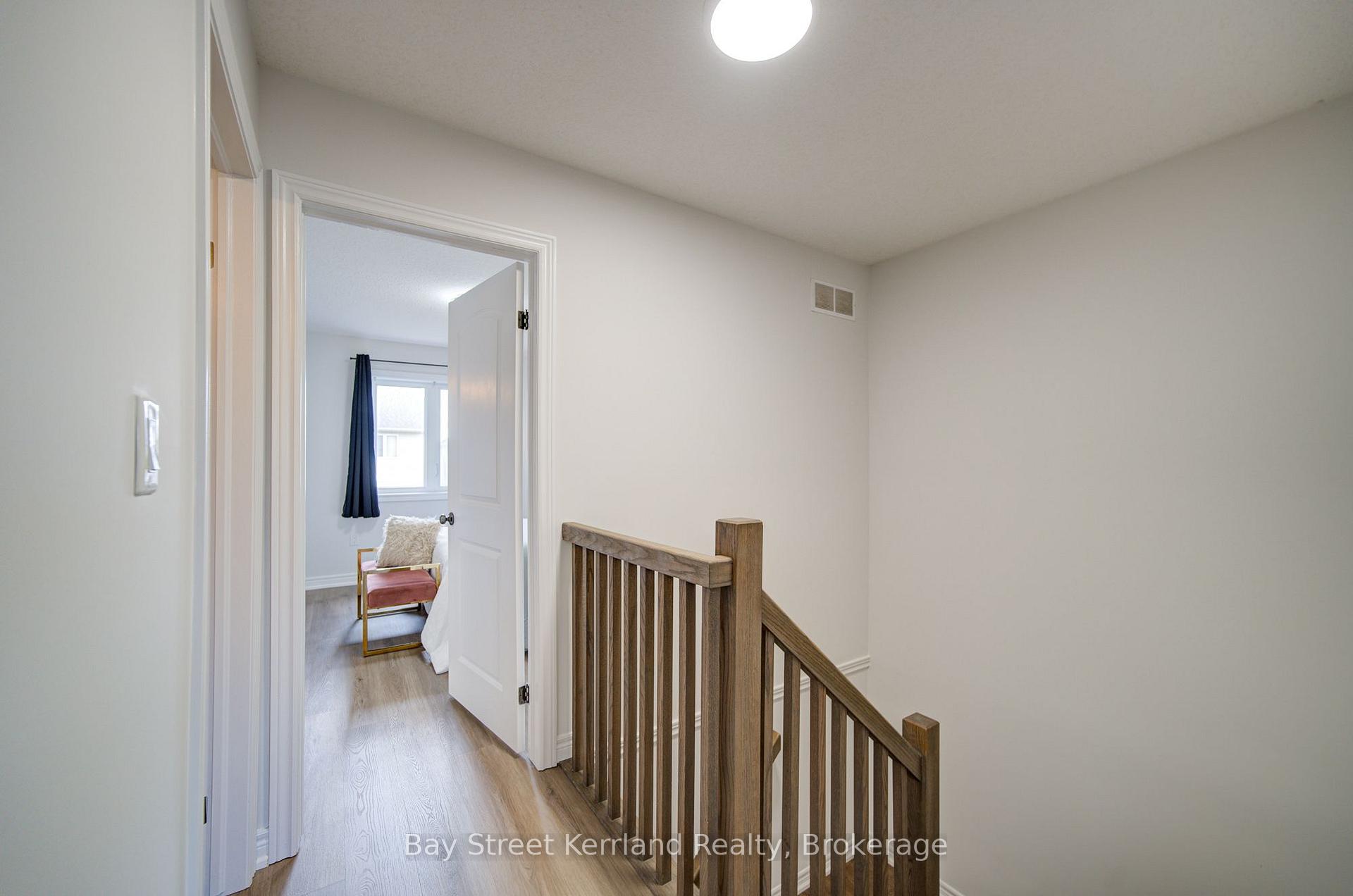 Photo 19 of 31 Marshall Drive, Guelph, Grange Road — HOMEH