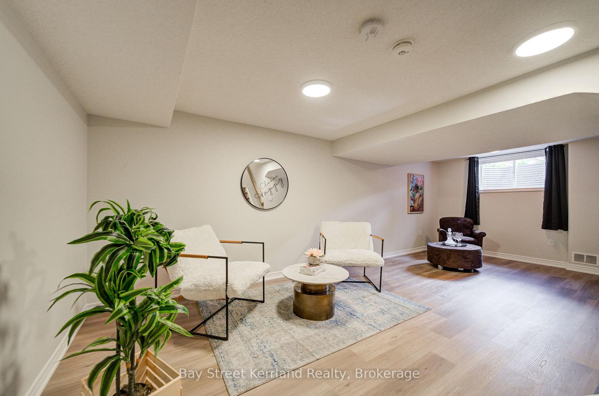 Photo 34 of 31 Marshall Drive, Guelph, Grange Road — HOMEH