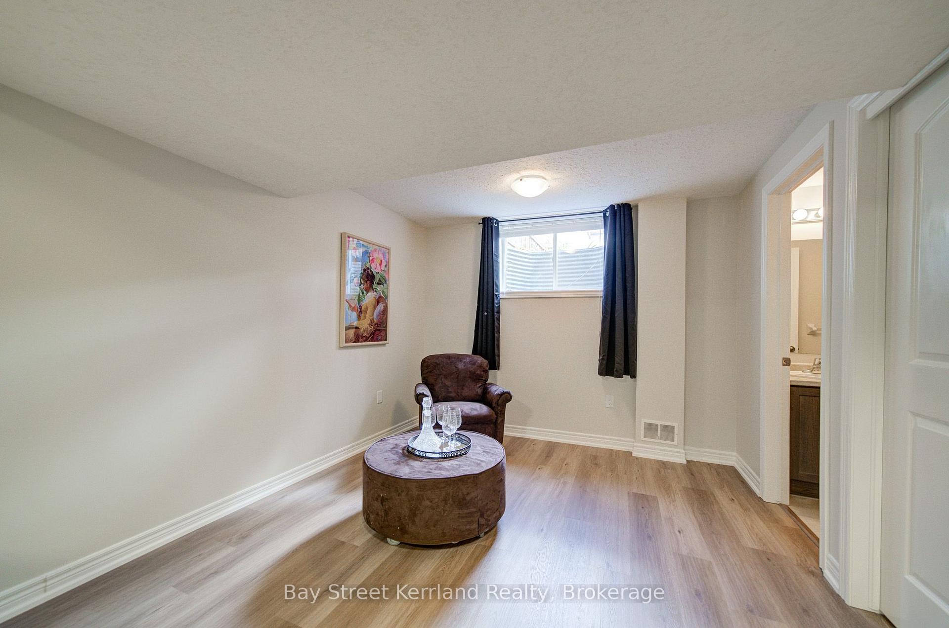 Photo 38 of 31 Marshall Drive, Guelph, Grange Road — HOMEH