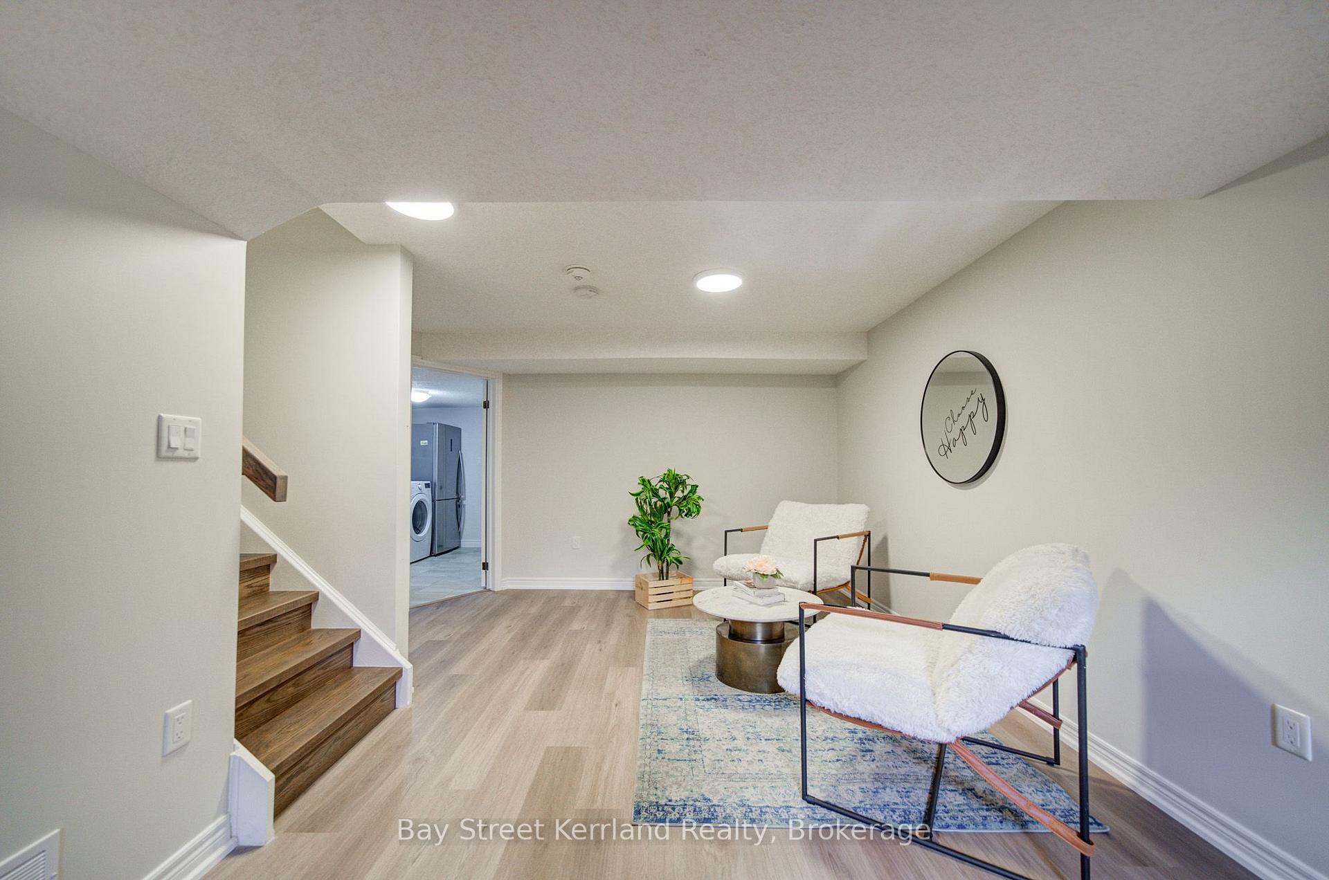 Photo 39 of 31 Marshall Drive, Guelph, Grange Road — HOMEH