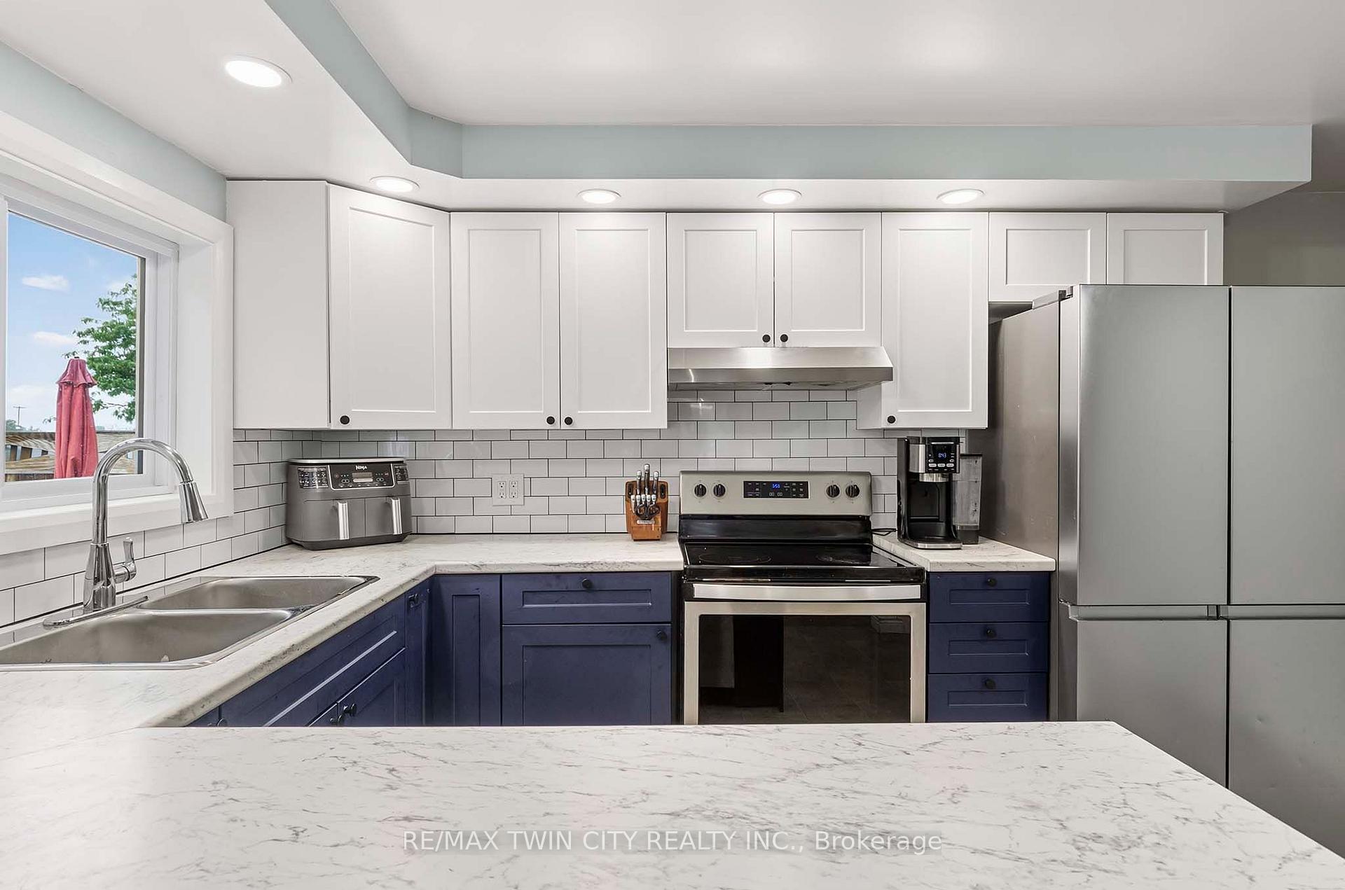 Photo 18 of 251 53 Highway, Brant, Burford — HOMEH