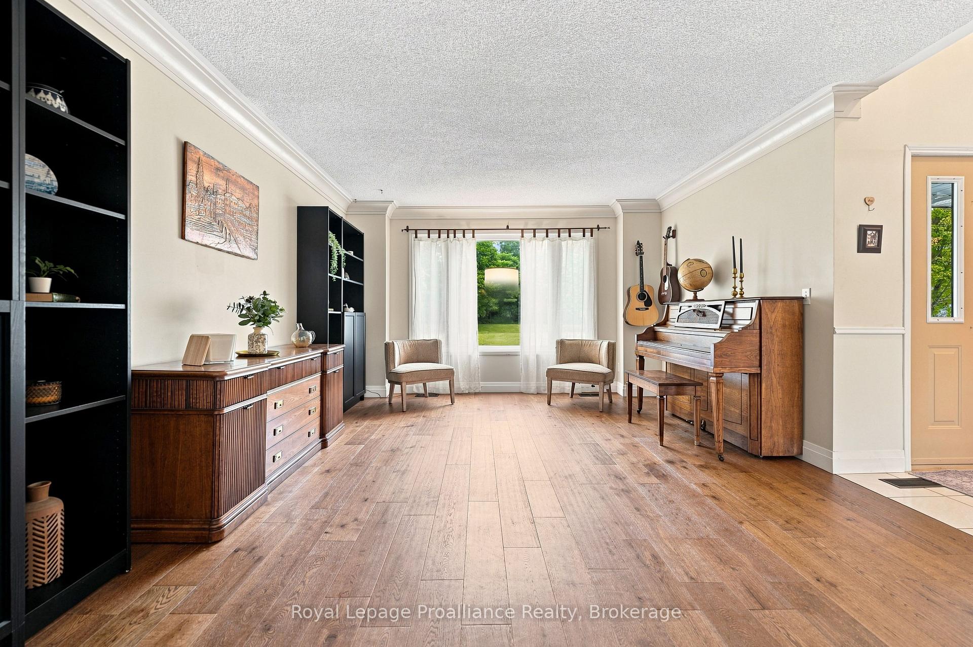 Photo 9 of 1296 Thrasher Road, Tyendinaga, Tyendinaga Township — HOMEH