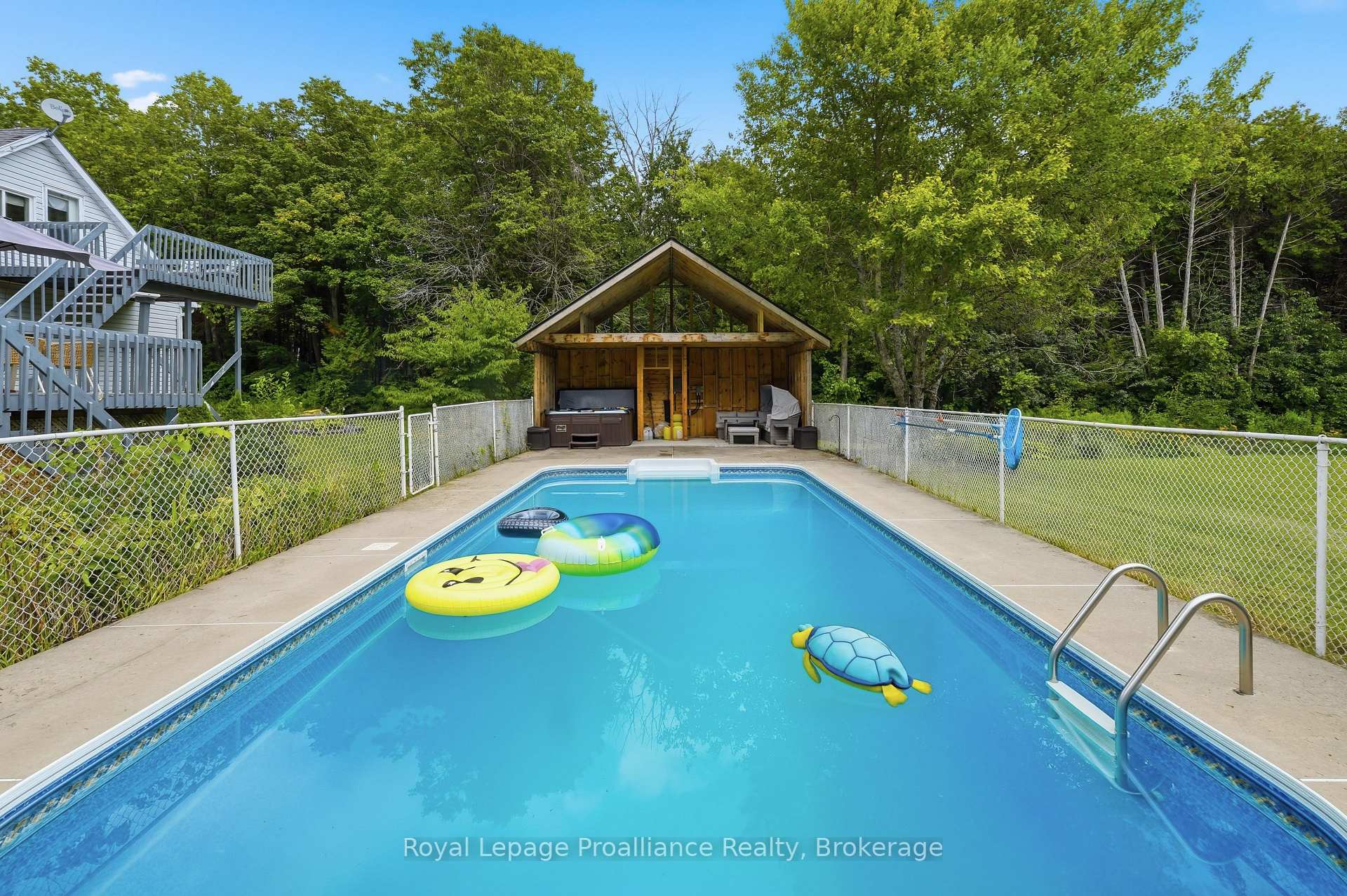 Photo 38 of 1296 Thrasher Road, Tyendinaga, Tyendinaga Township — HOMEH