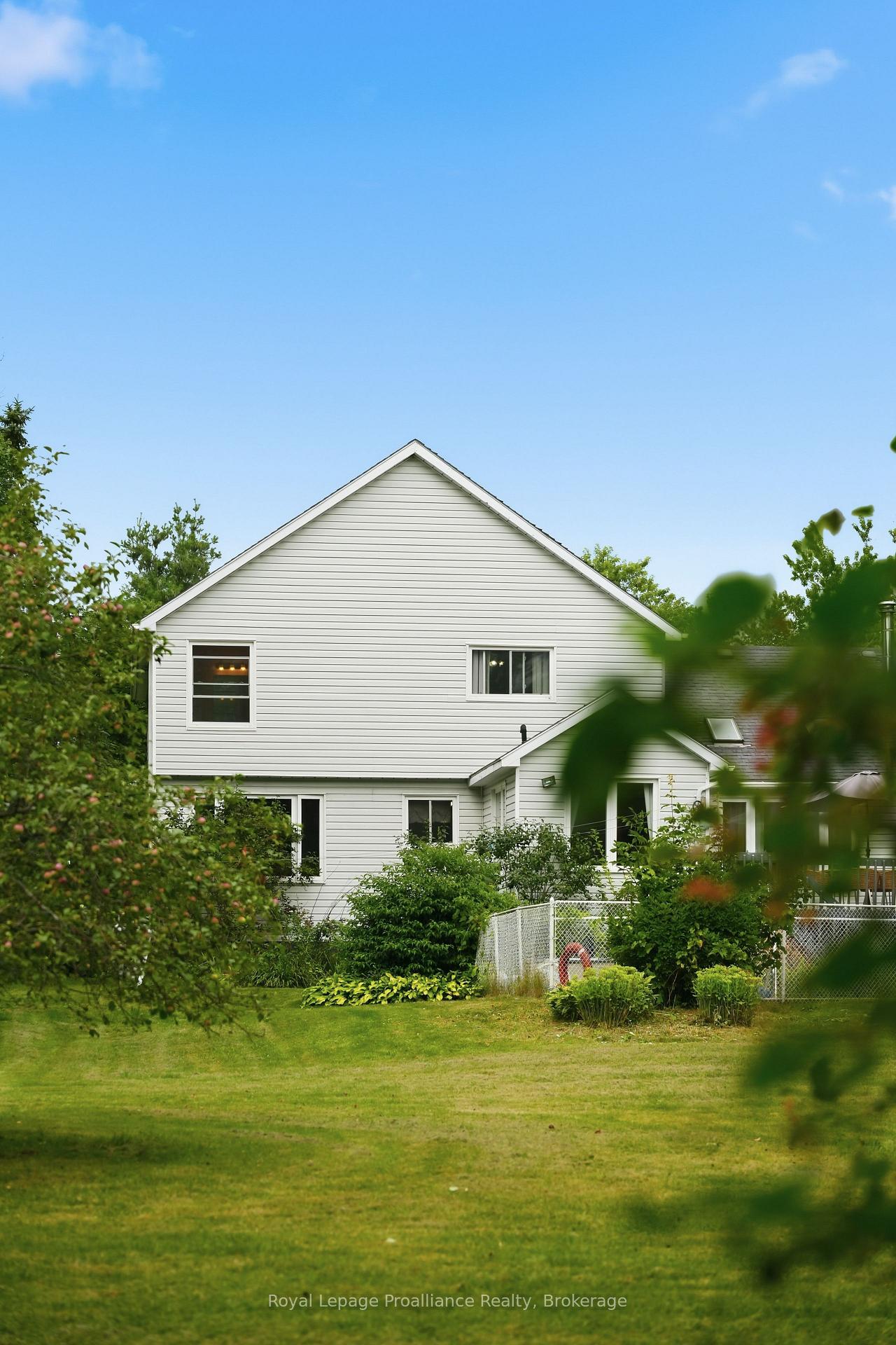 Photo 41 of 1296 Thrasher Road, Tyendinaga, Tyendinaga Township — HOMEH