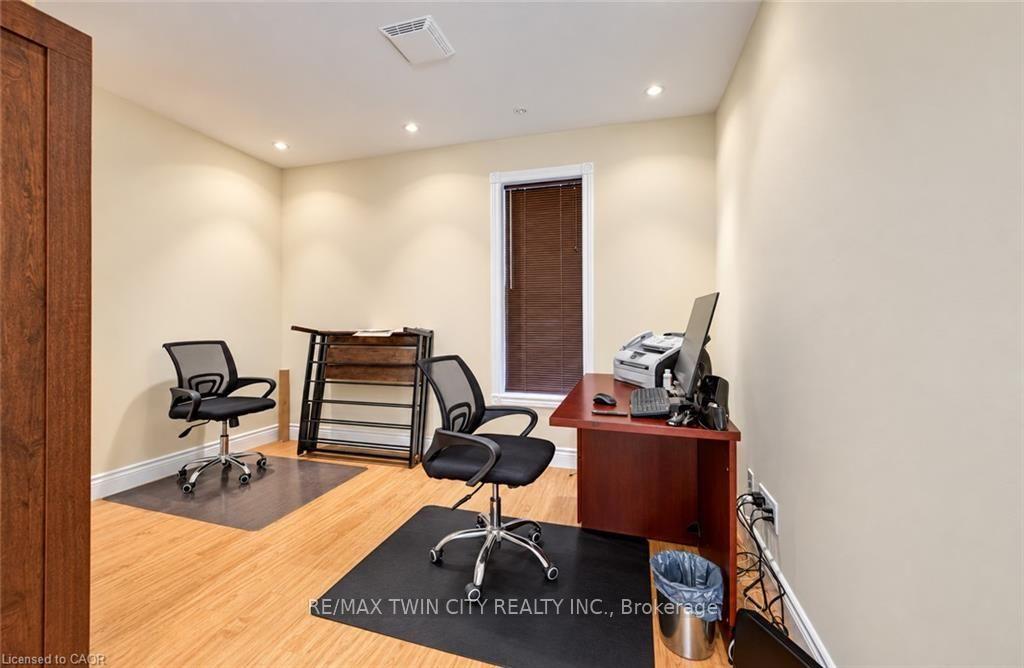 Photo 17 of 34 Braun Street, Kitchener, KW Hospital — HOMEH