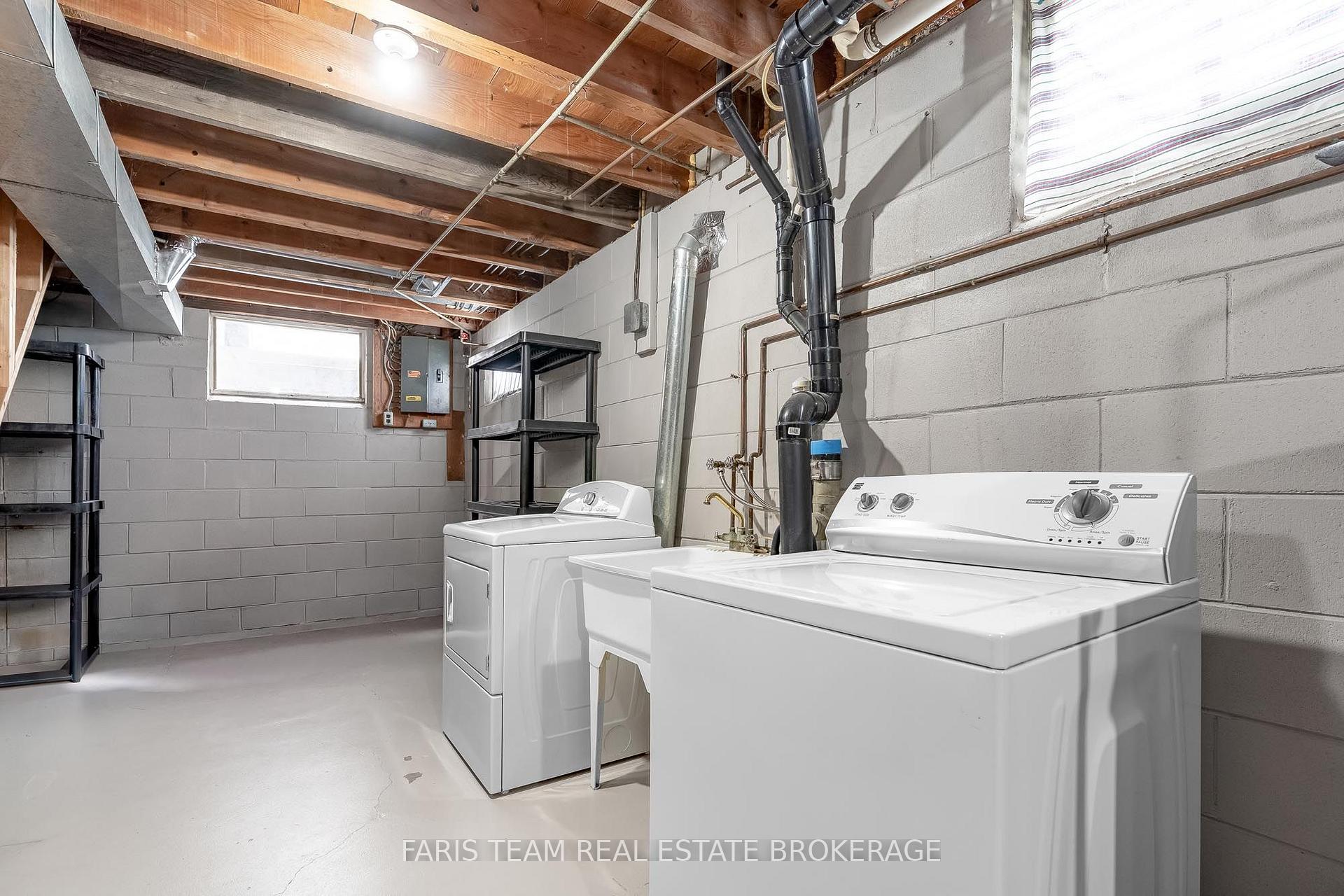 Photo 22 of 207 Warnica Road, Barrie, Painswick North — HOMEH