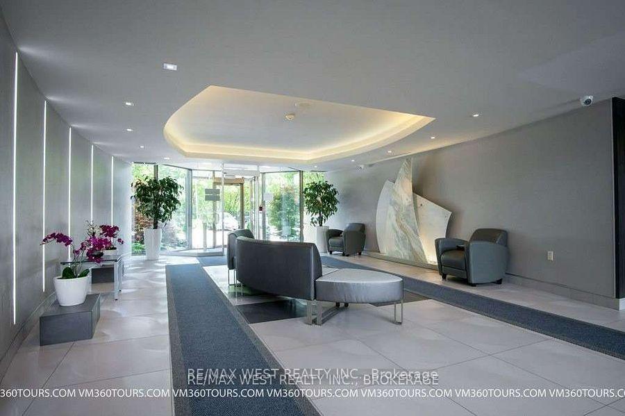 Photo 3 of Unit NPH7, 2261 Lake Shore Boulevard, Etobicoke, Mimico — HOMEH