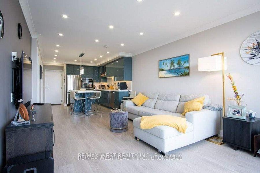 Photo 16 of Unit NPH7, 2261 Lake Shore Boulevard, Etobicoke, Mimico — HOMEH