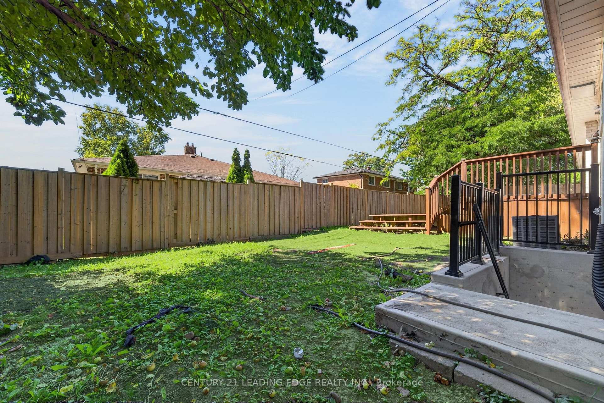 Photo 42 of 24 Lincoln Green Drive, Markham, Bullock — HOMEH