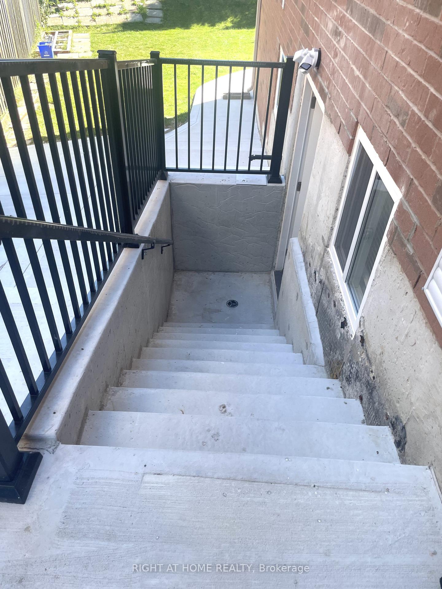 Photo 9 of Unit Unit #2 (Bsmt), 11 Herdwick Street, Brampton, Gore Industrial North — HOMEH