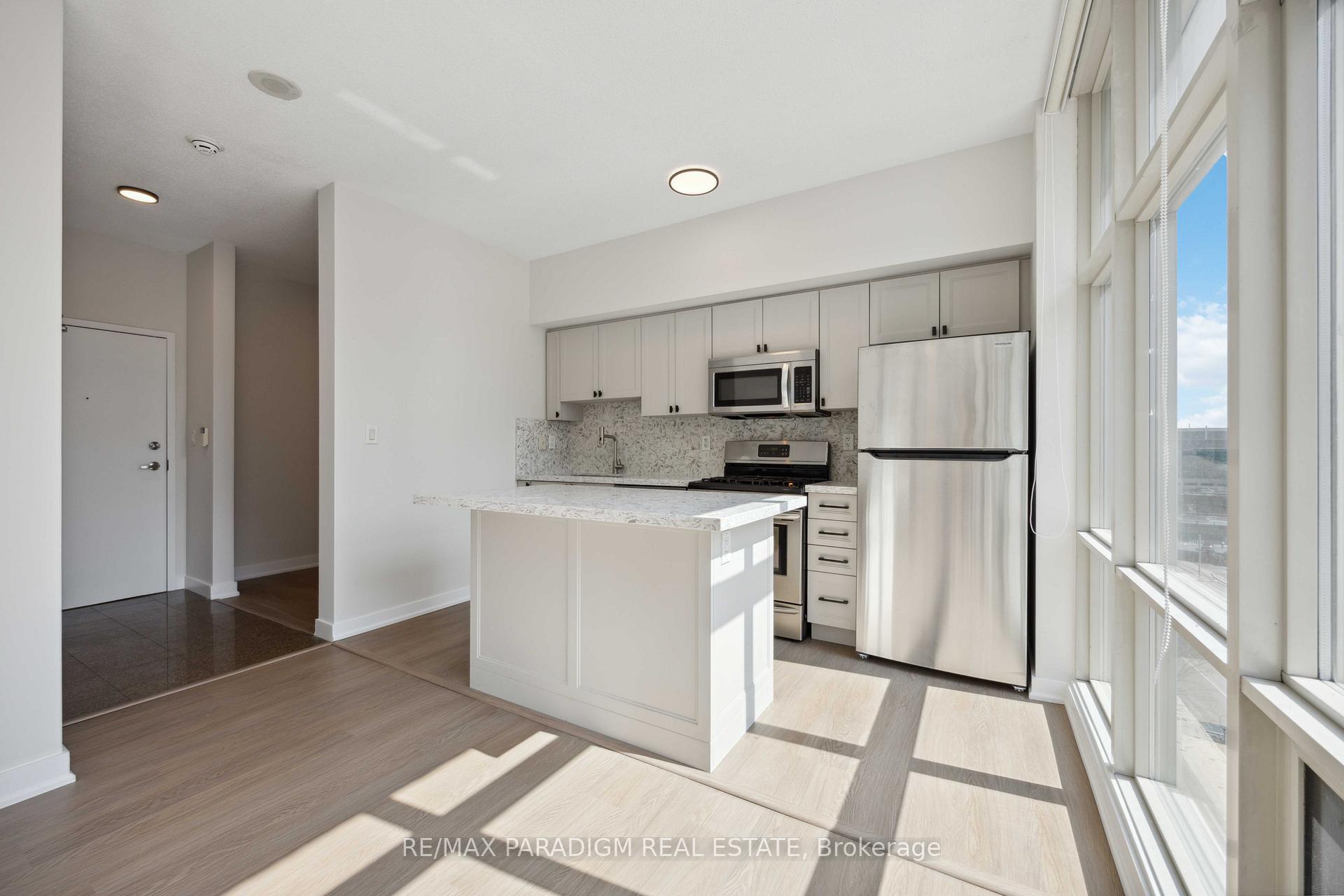 Photo 7 of Unit 611, 9 Spadina Avenue, Toronto, Waterfront Communities — HOMEH