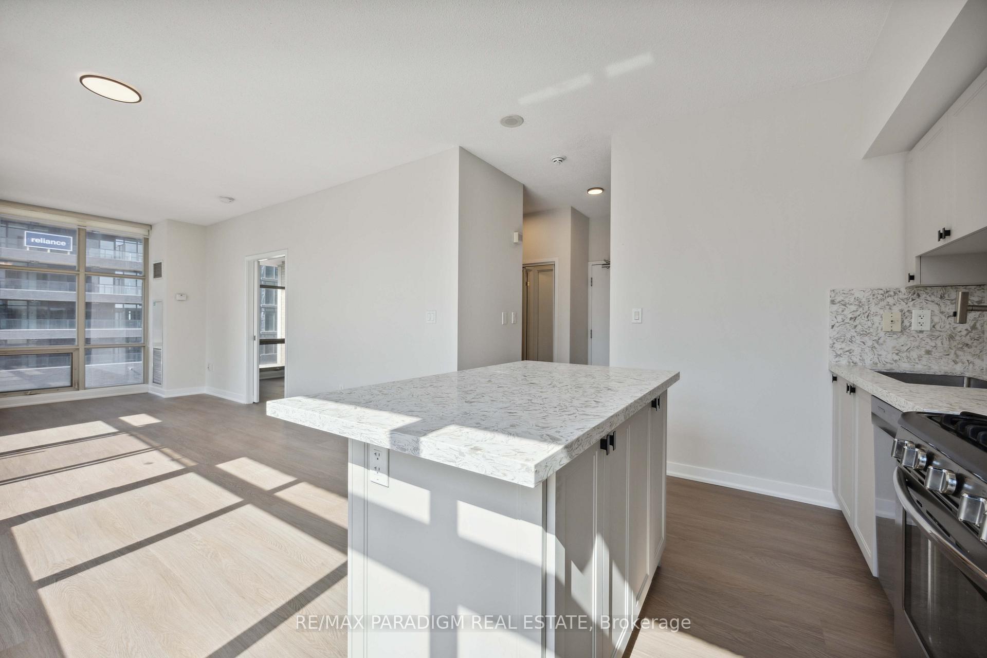 Photo 9 of Unit 611, 9 Spadina Avenue, Toronto, Waterfront Communities — HOMEH