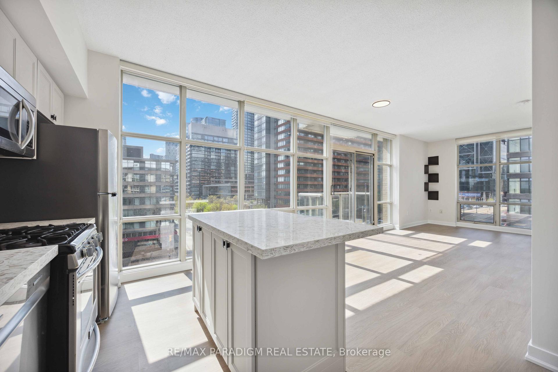 Photo 10 of Unit 611, 9 Spadina Avenue, Toronto, Waterfront Communities — HOMEH